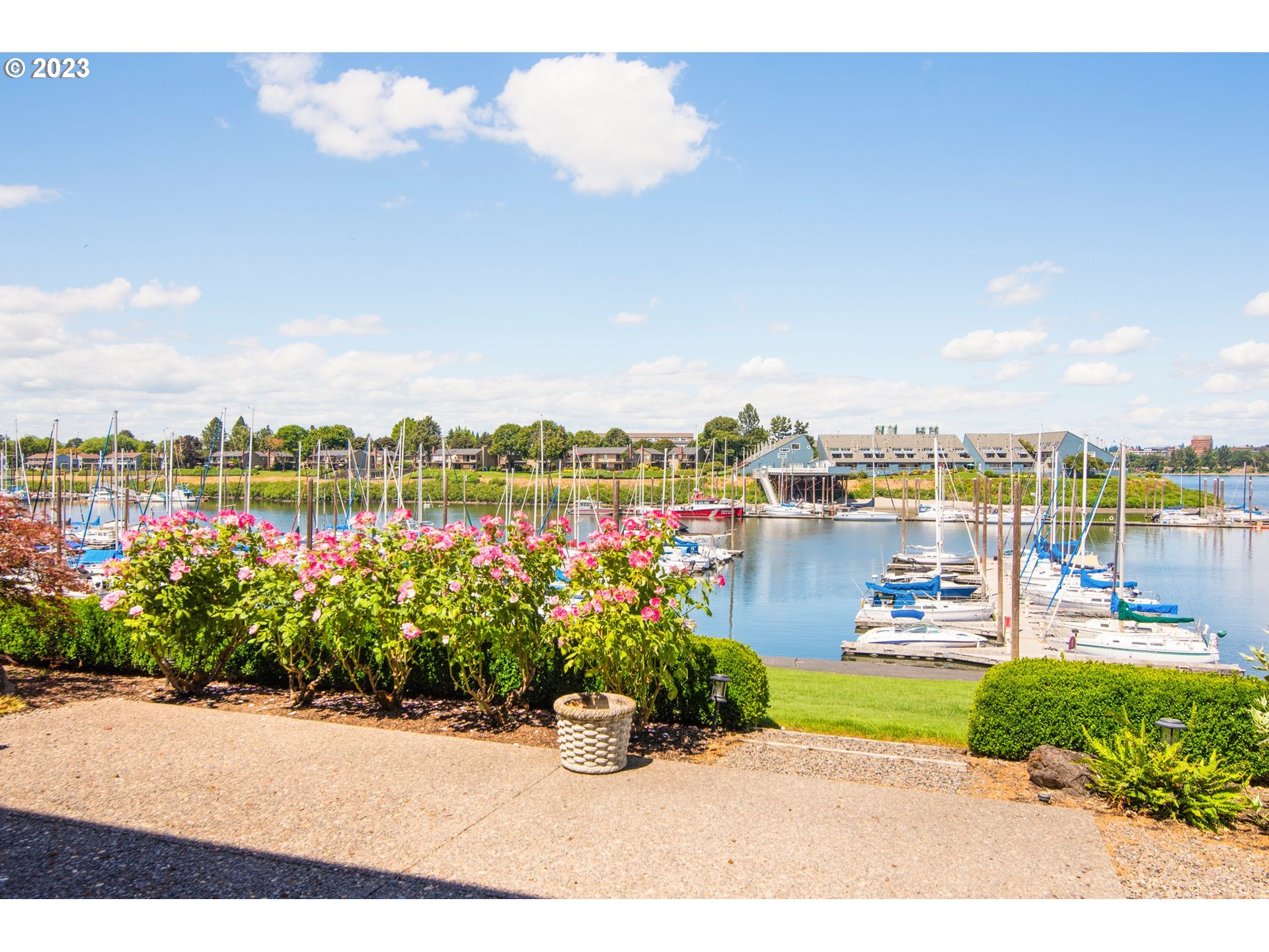 155 N LOTUS BEACH DR