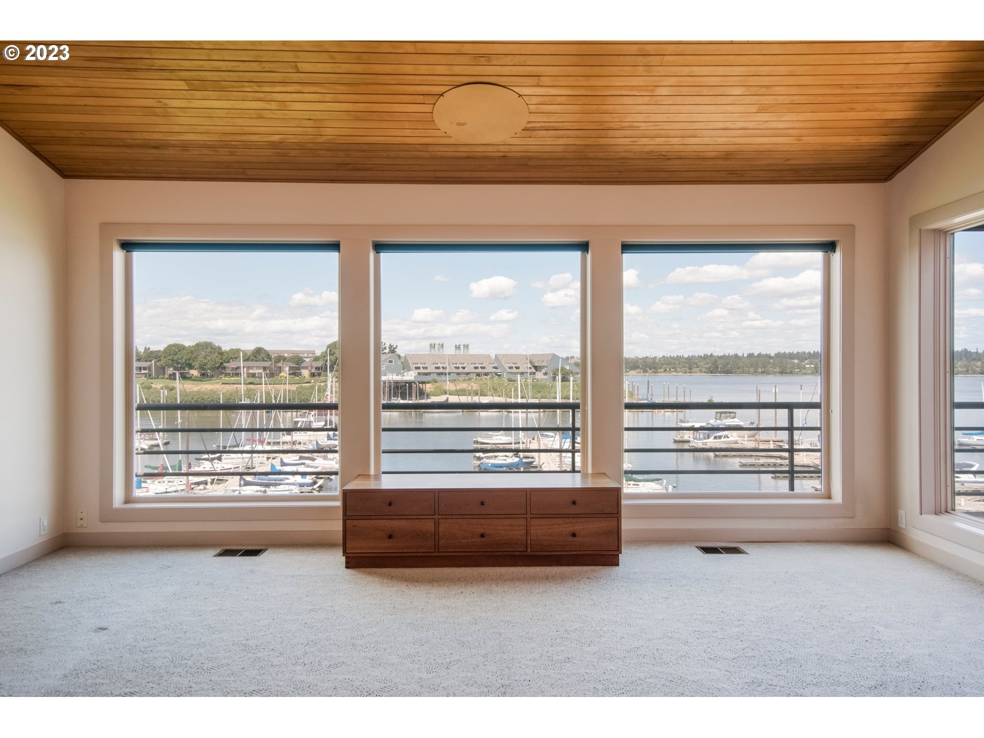 155 N LOTUS BEACH DR