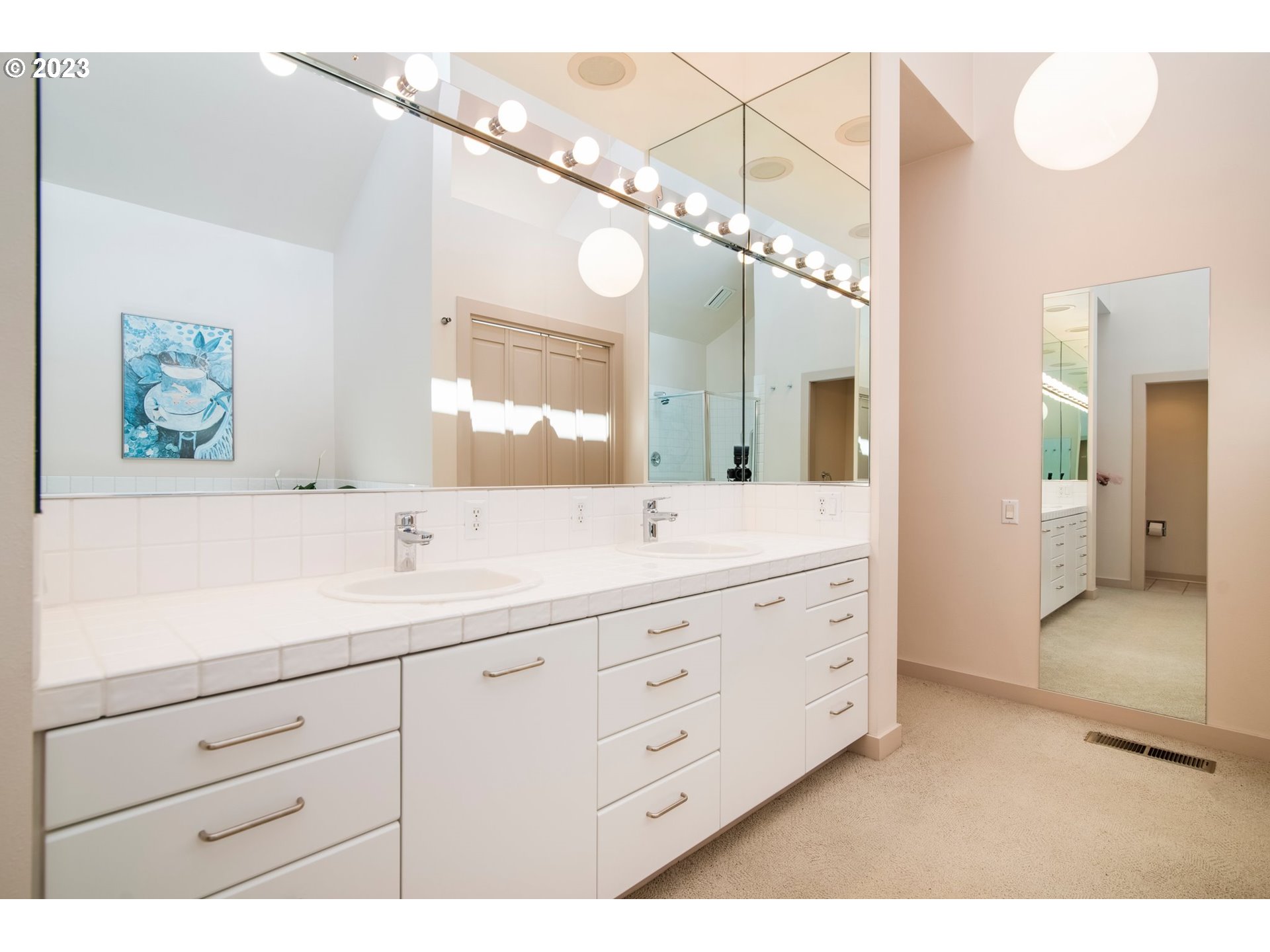 155 N LOTUS BEACH DR