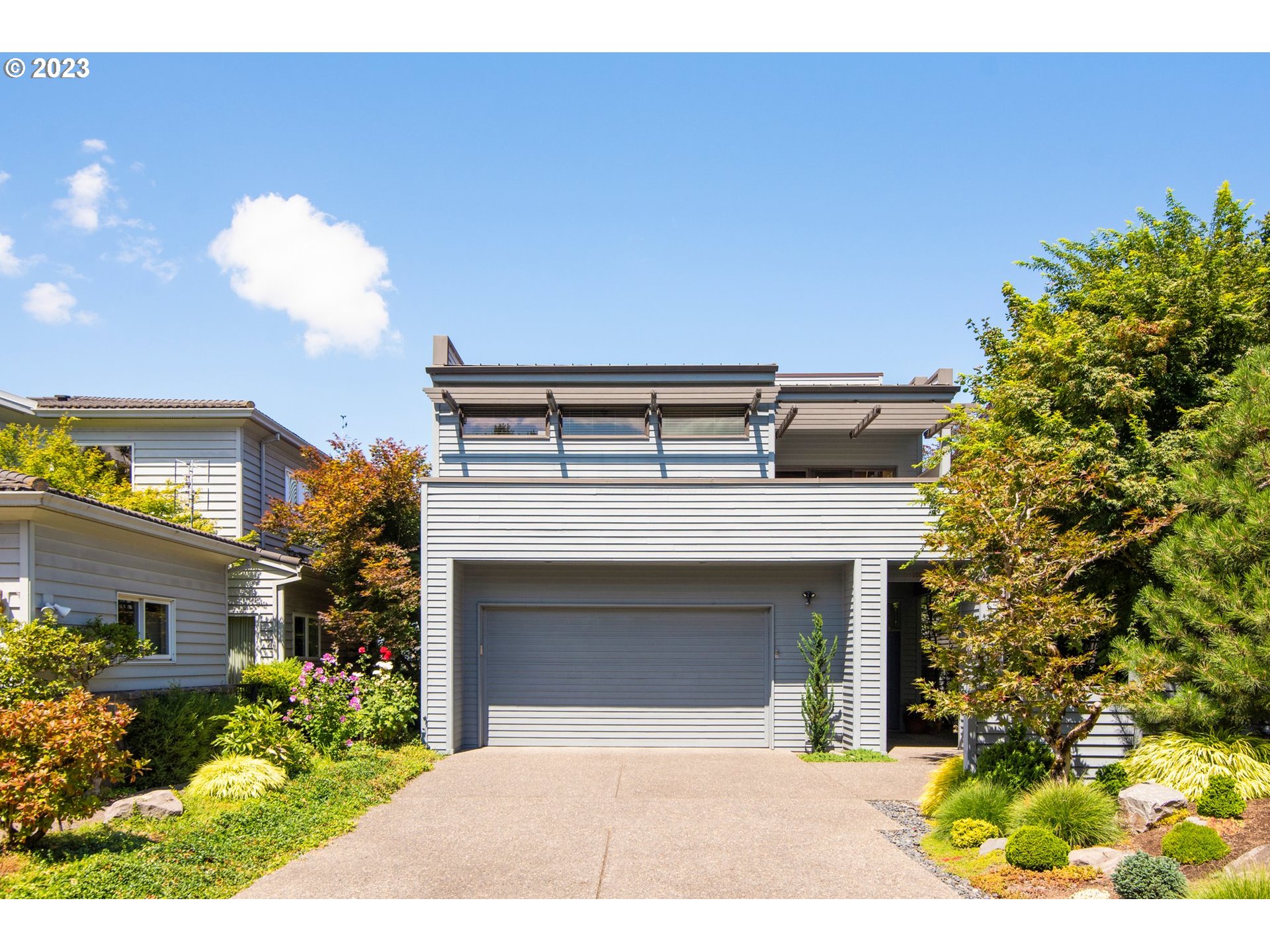 155 N LOTUS BEACH DR