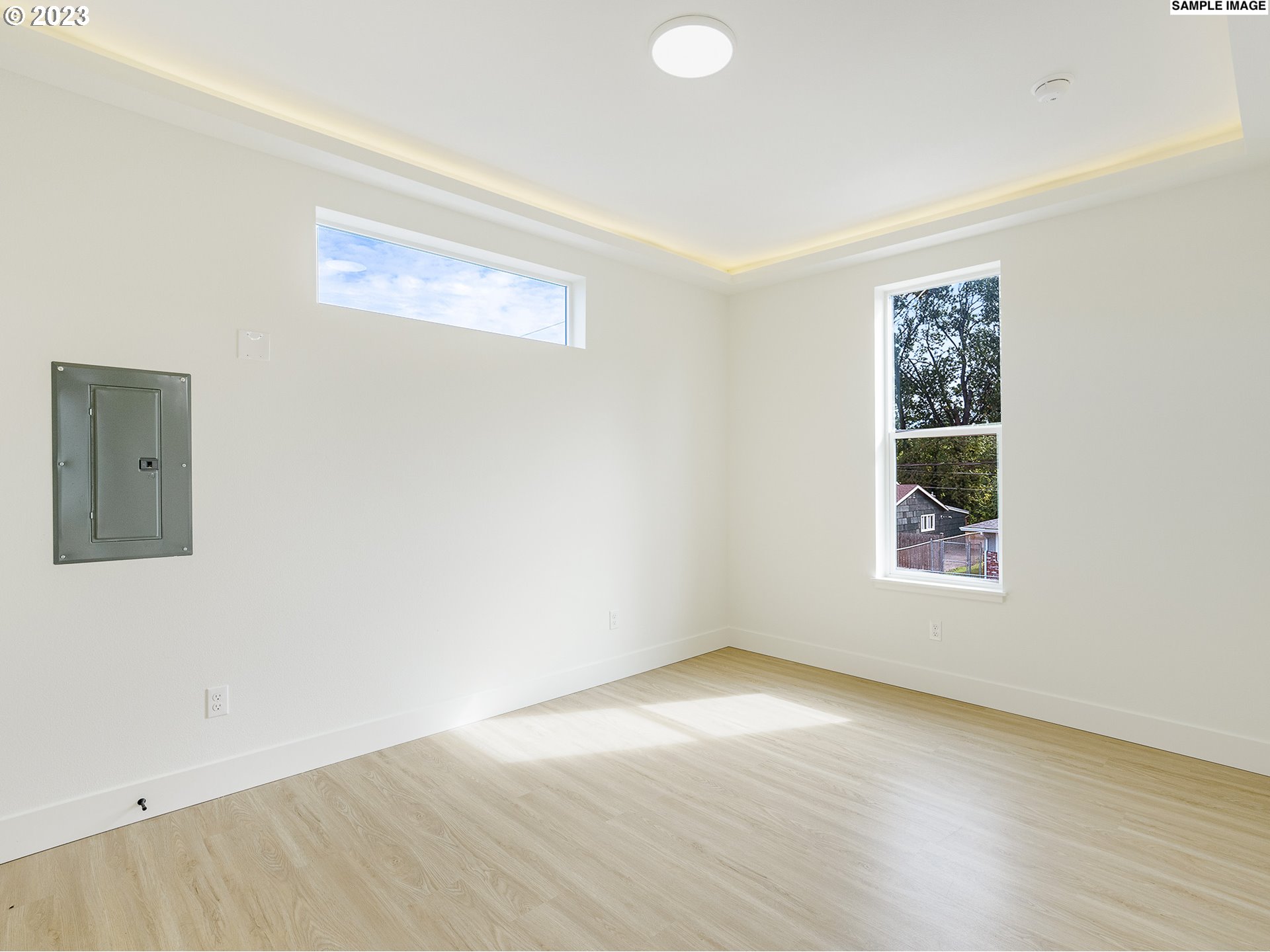 7541 N Gilbert AVE 8