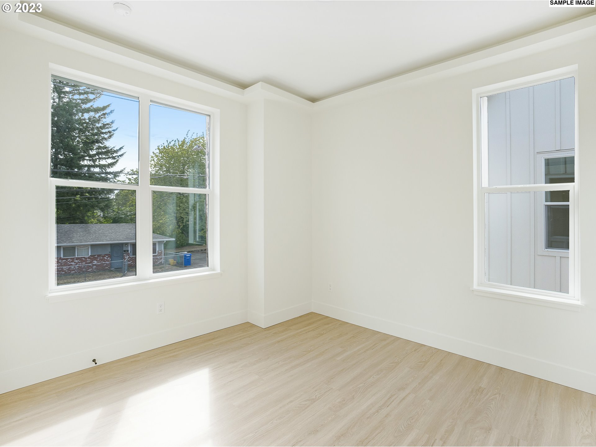 7541 N Gilbert AVE 8