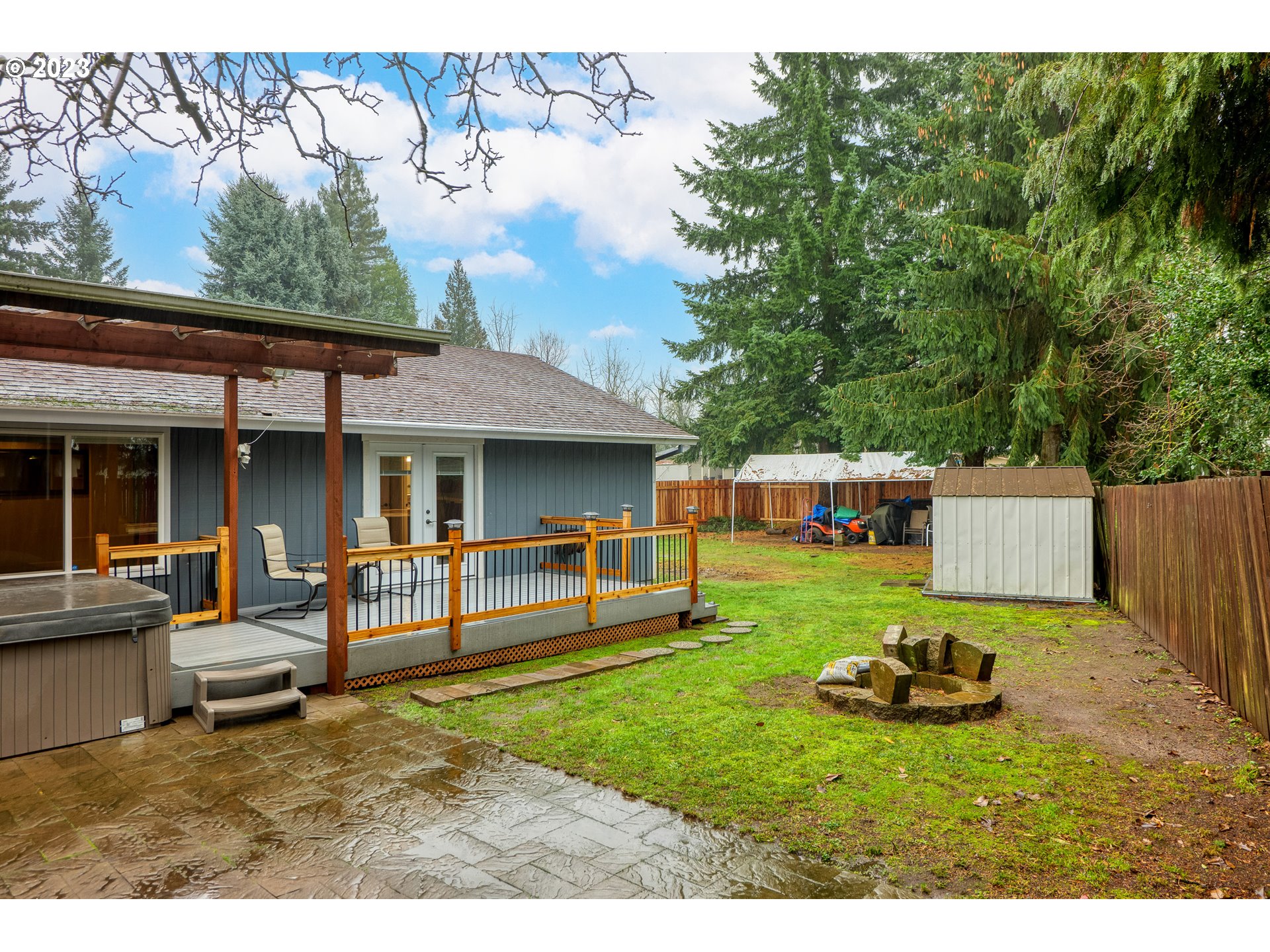 8844 SE CASABLANCA CT