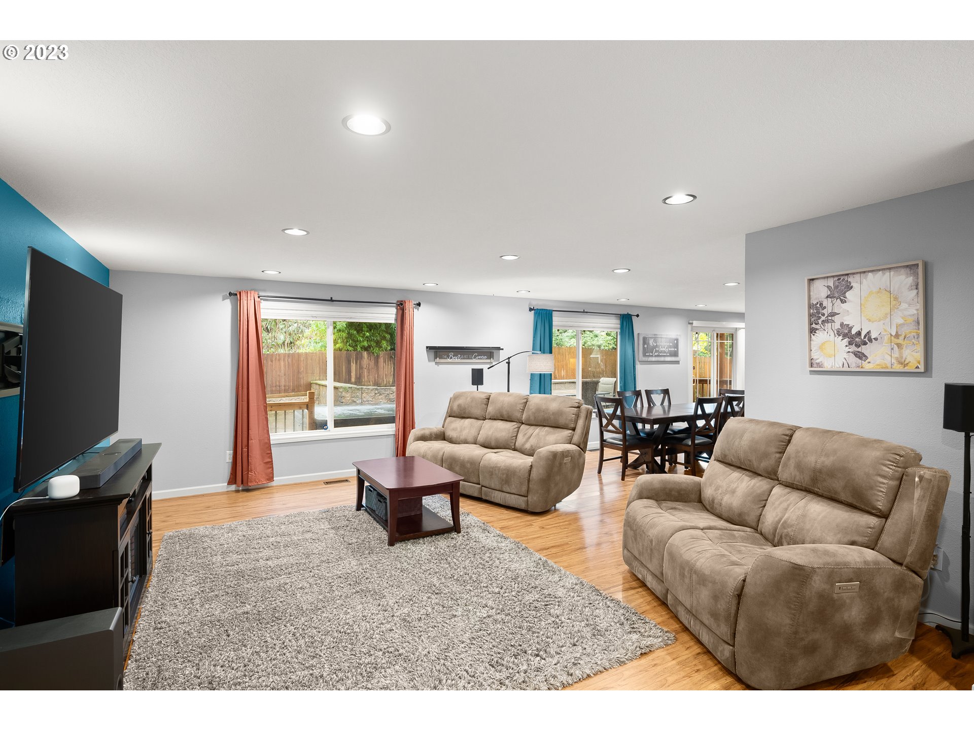 8844 SE CASABLANCA CT