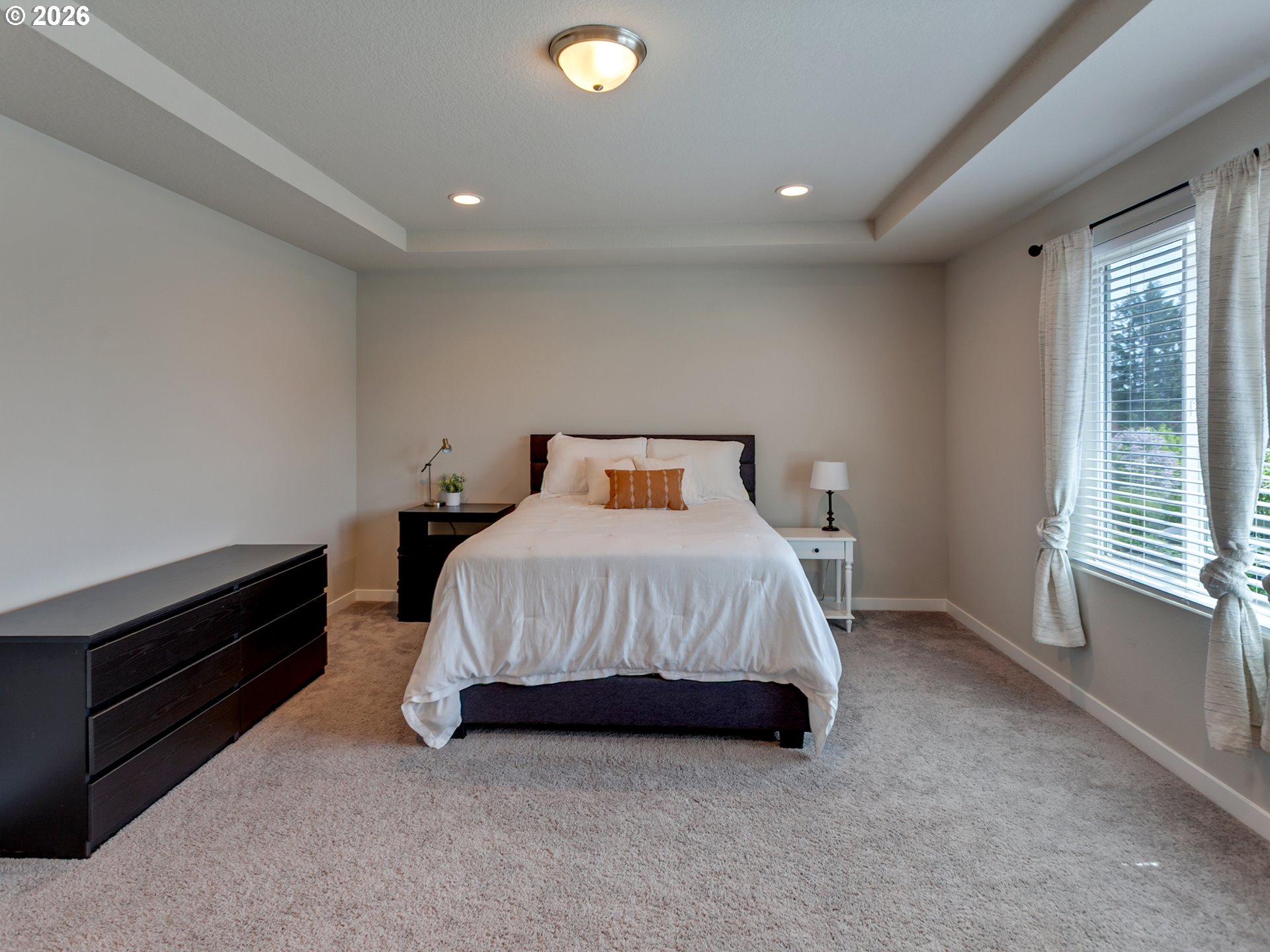291 W 17TH ST