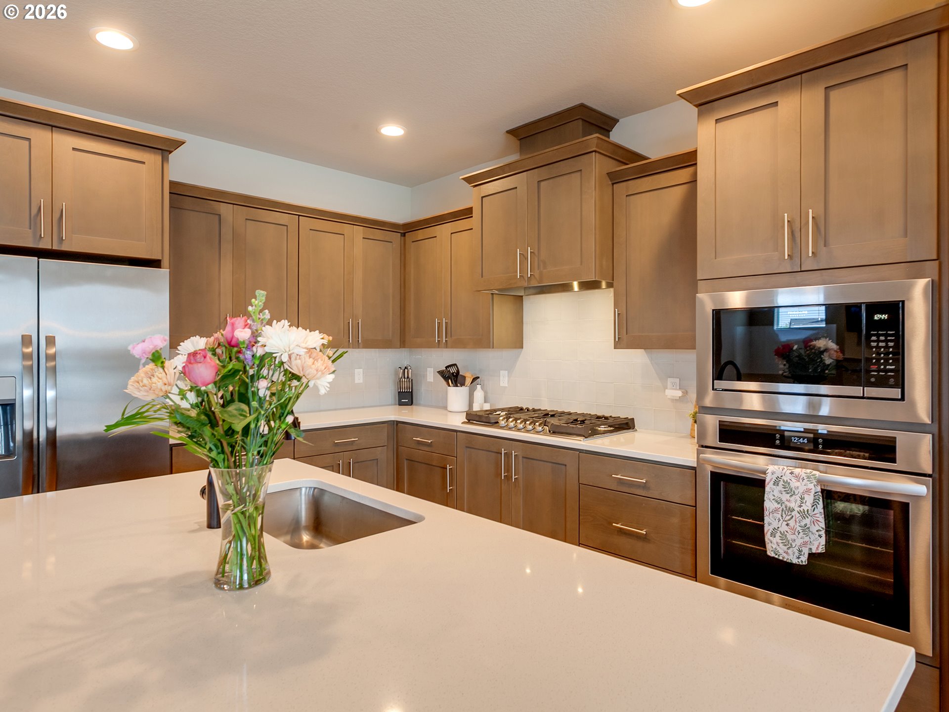 291 W 17TH ST