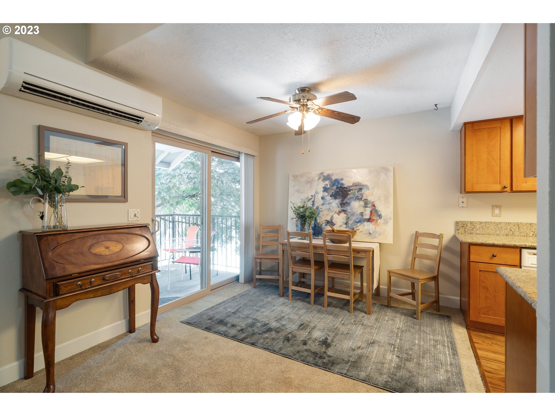 86 KINGSGATE RD I202