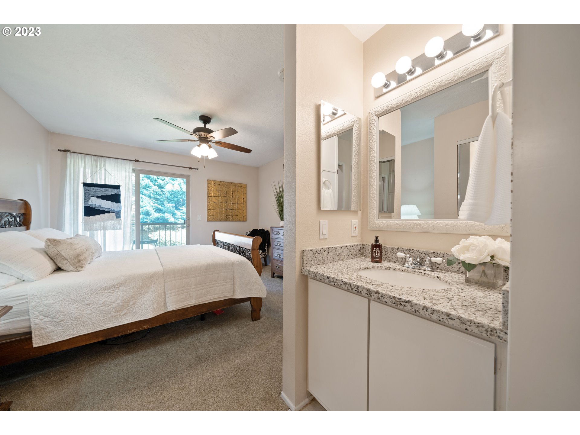 86 KINGSGATE RD I202