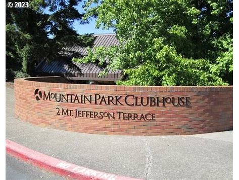 86 KINGSGATE RD I202