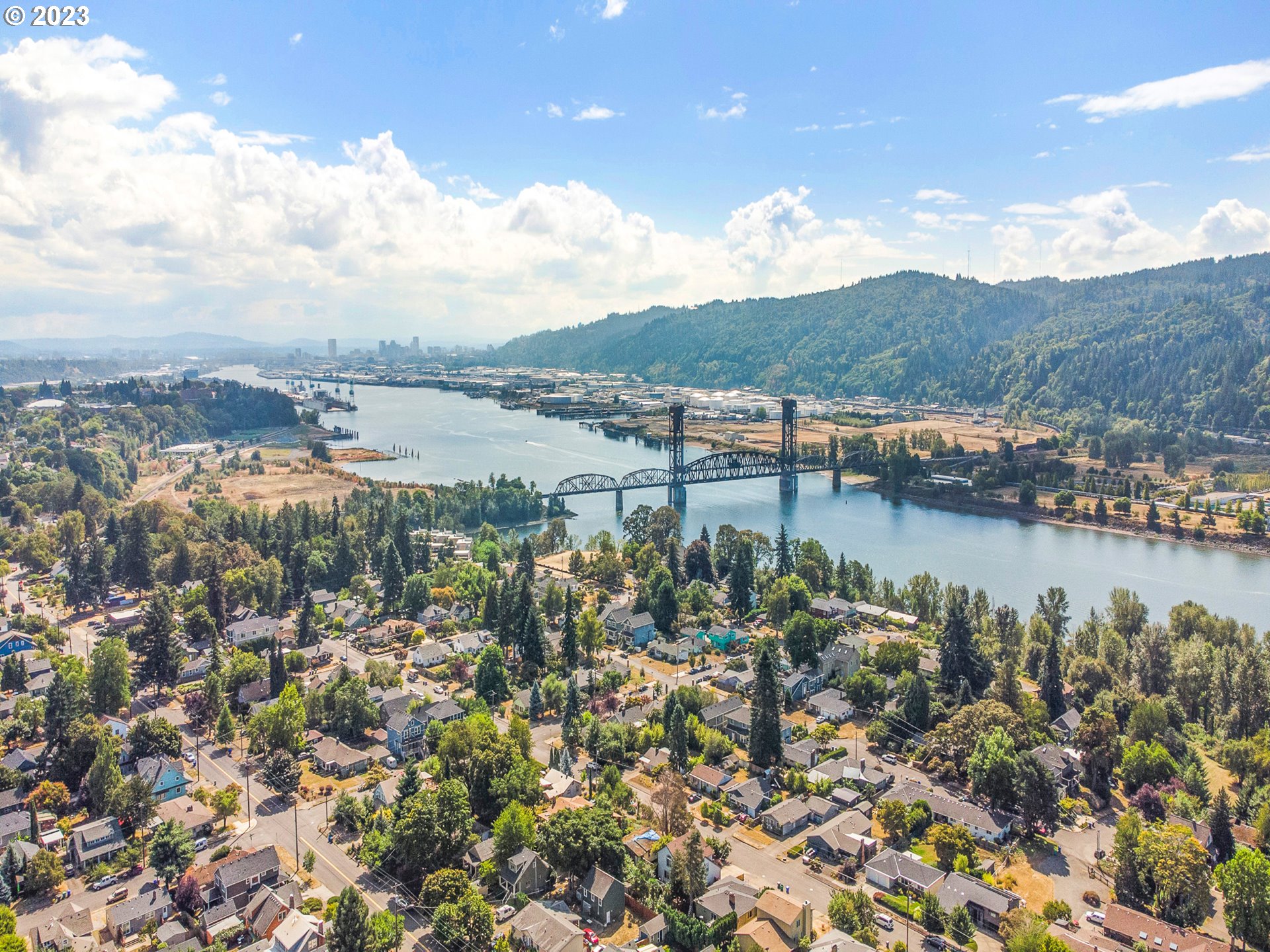 8101 N Syracuse ST 6