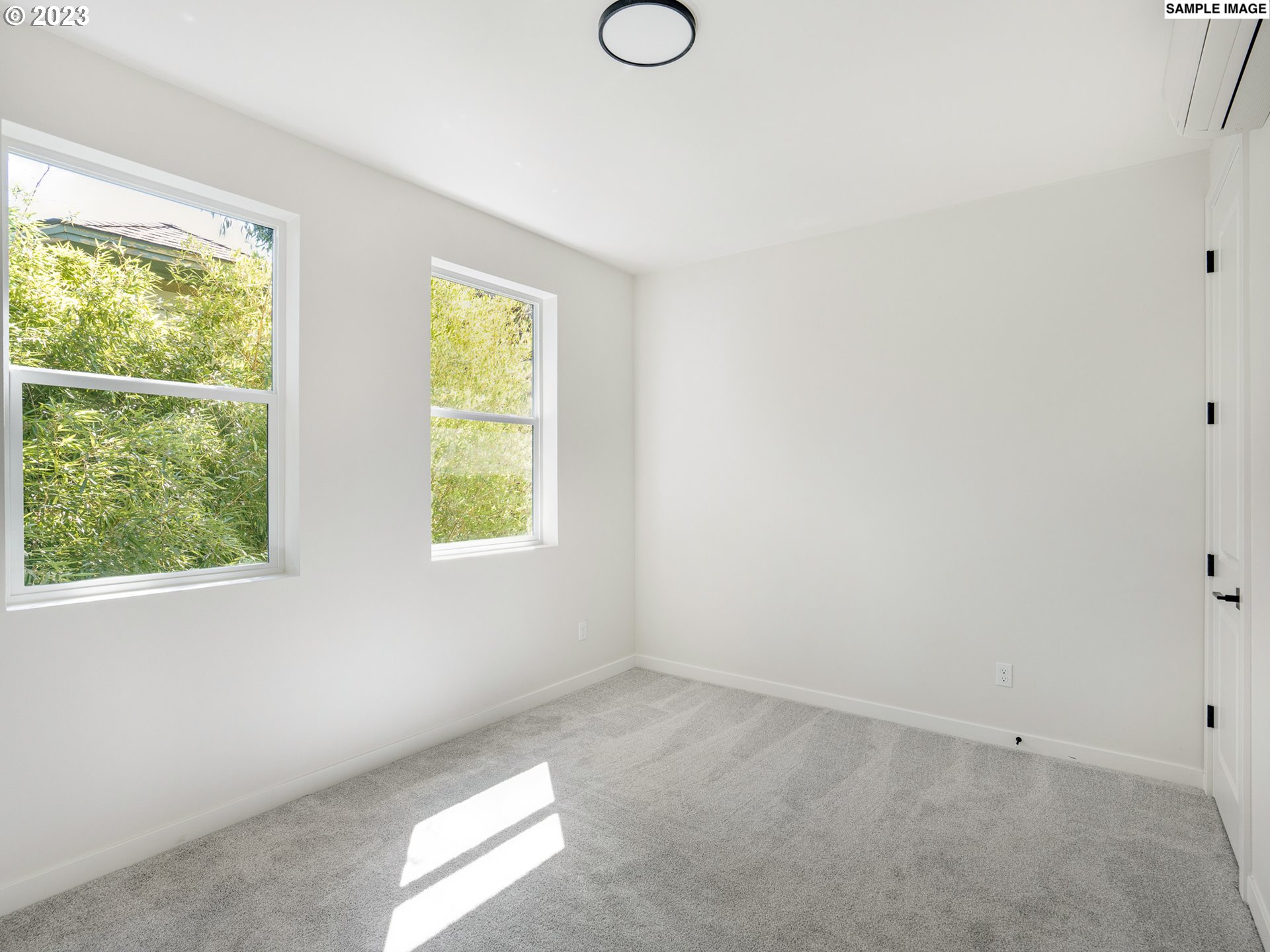 8101 N Syracuse ST 6