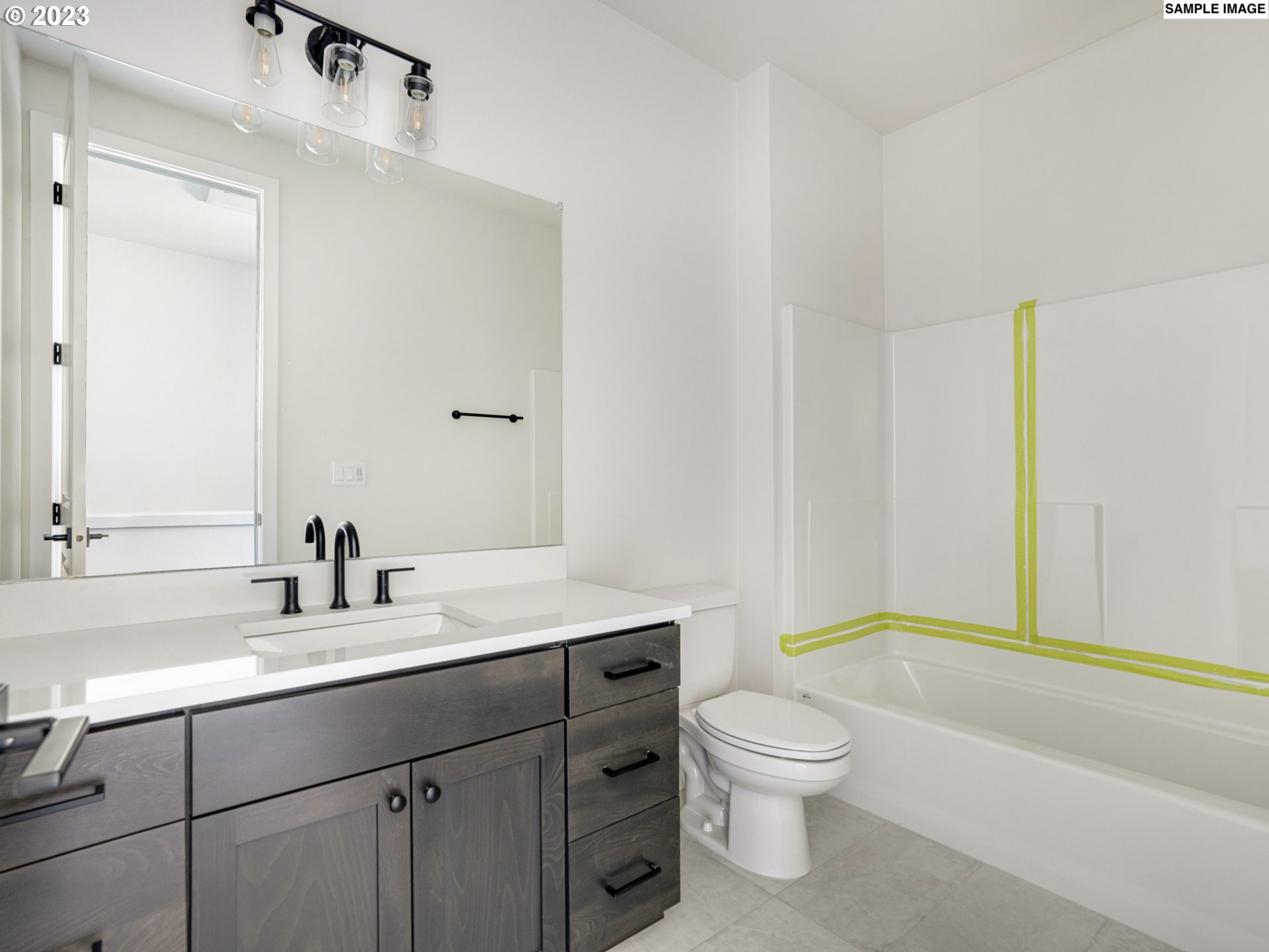 8101 N Syracuse ST 6