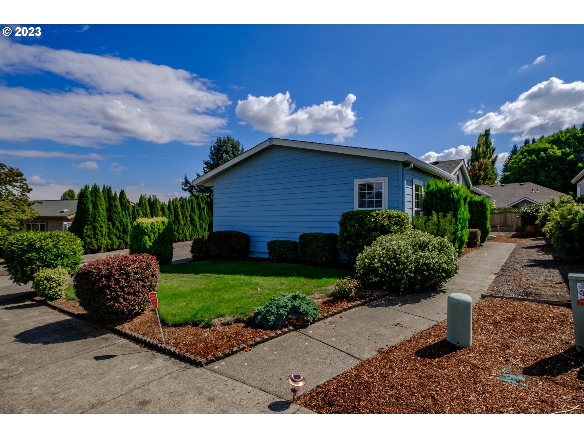 1724 NW POPPY HILLS DR, McMinnville