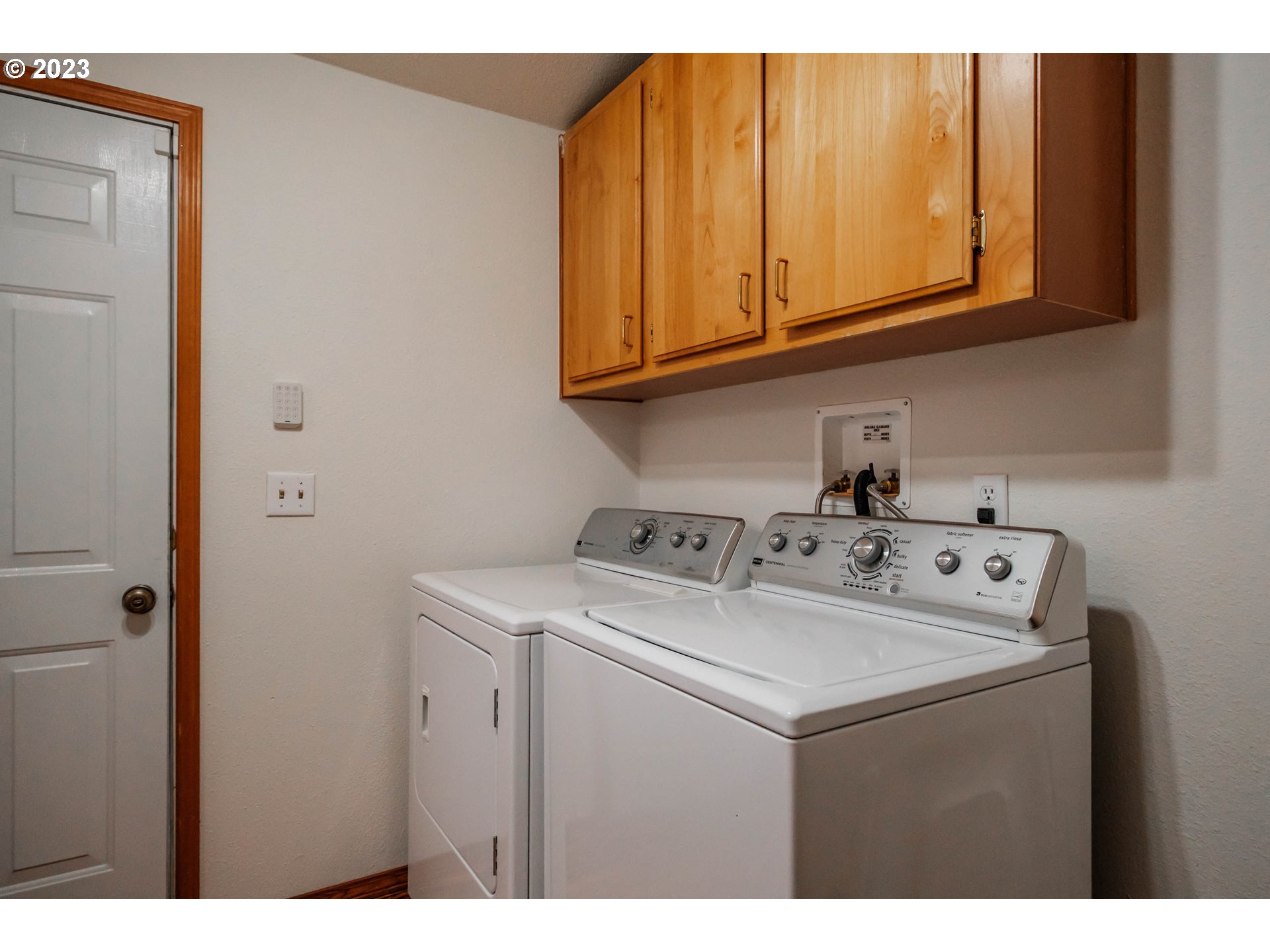 1724 NW POPPY HILLS DR, McMinnville