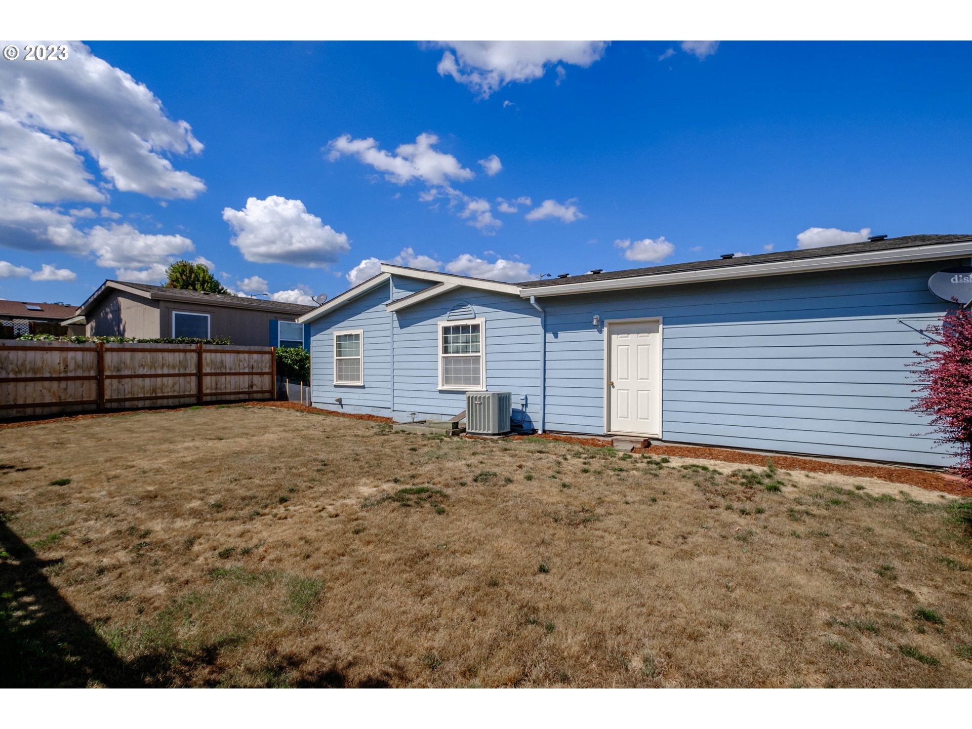 1724 NW POPPY HILLS DR, McMinnville