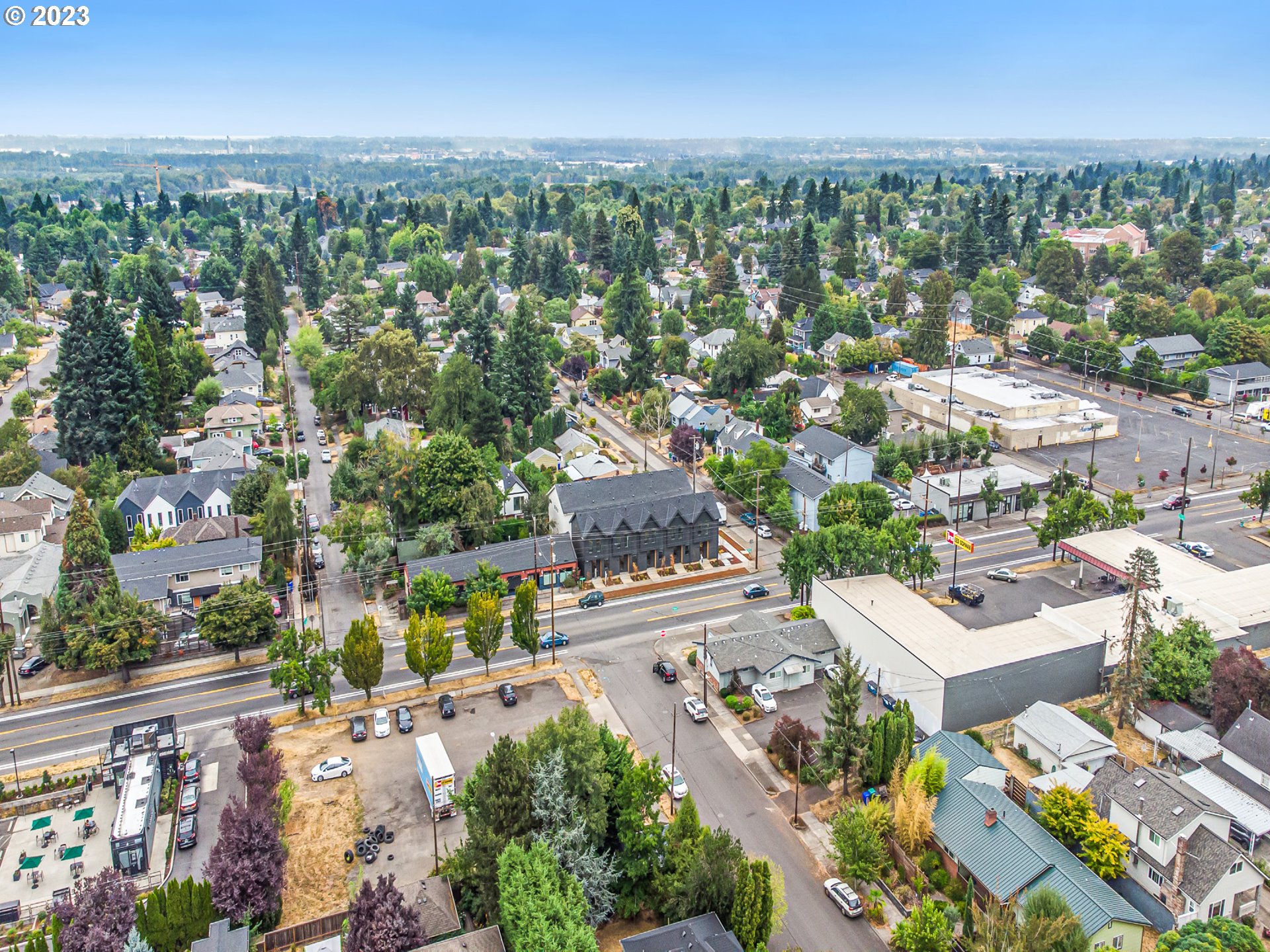 5609 N Lombard ST 10