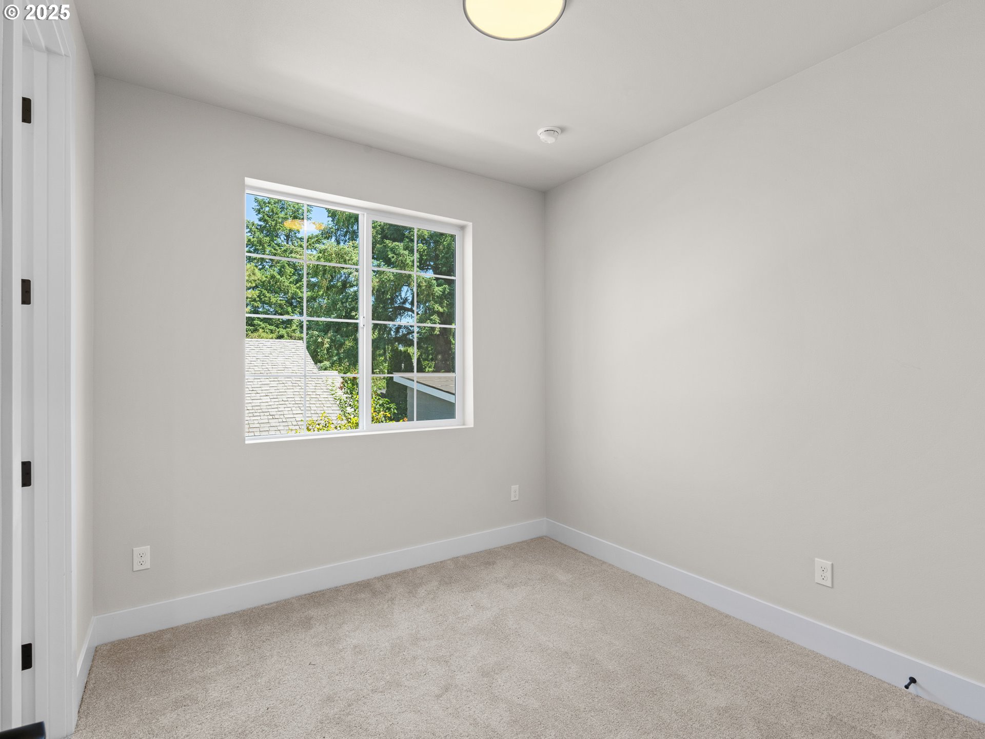 1568 NE 52ND AVE, Portland