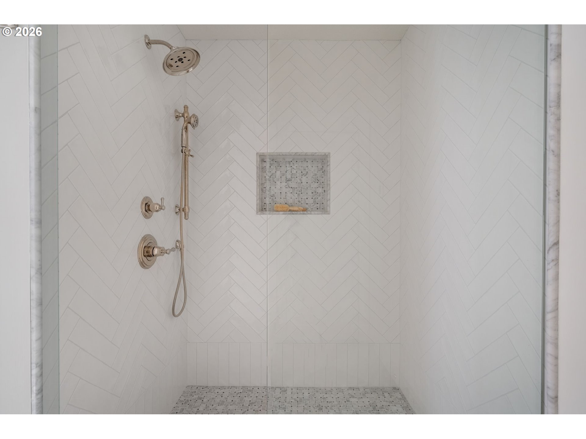 4275 SW CRESTWOOD DR