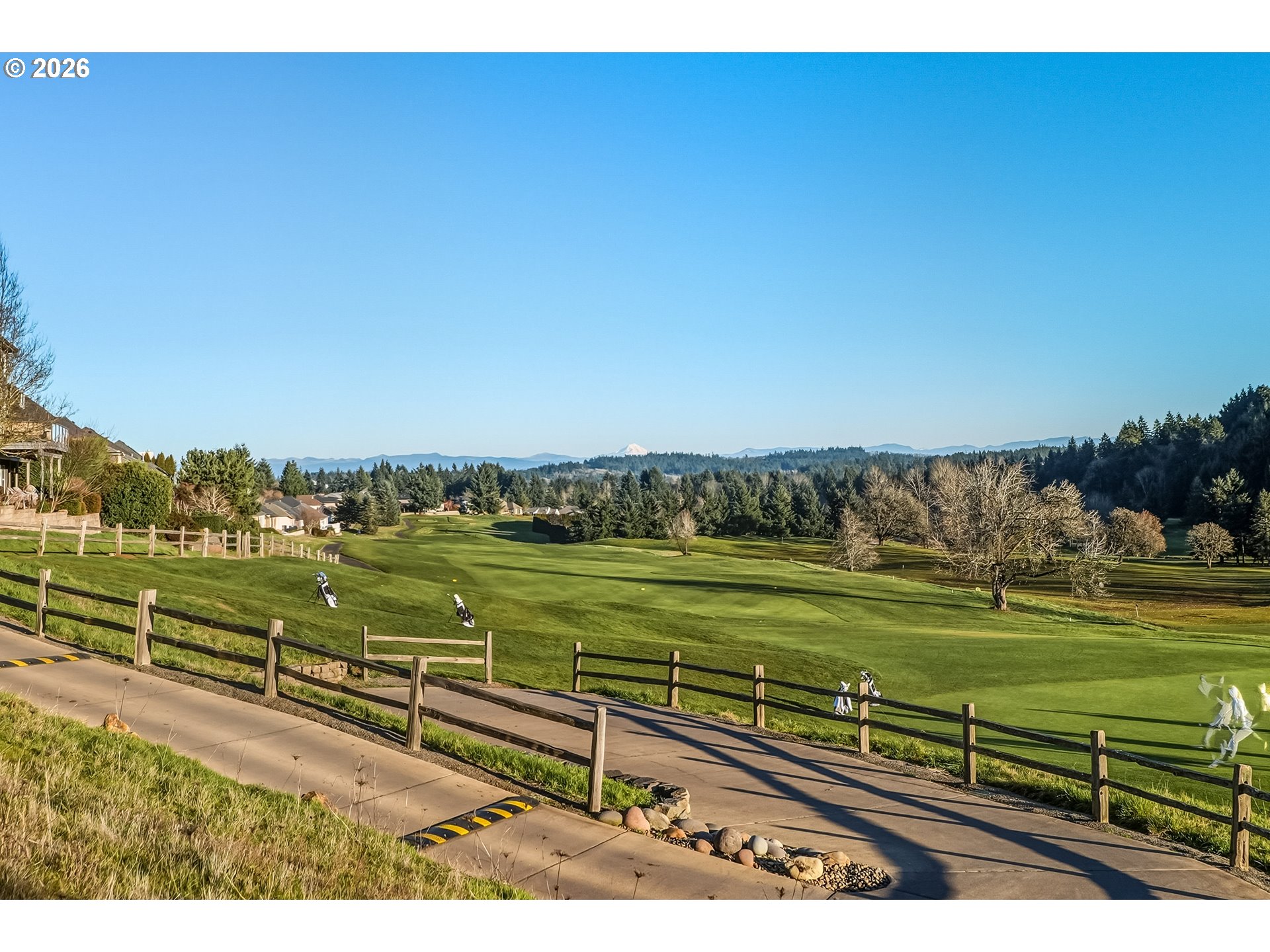 337 SE KURTH MEADOW AVE