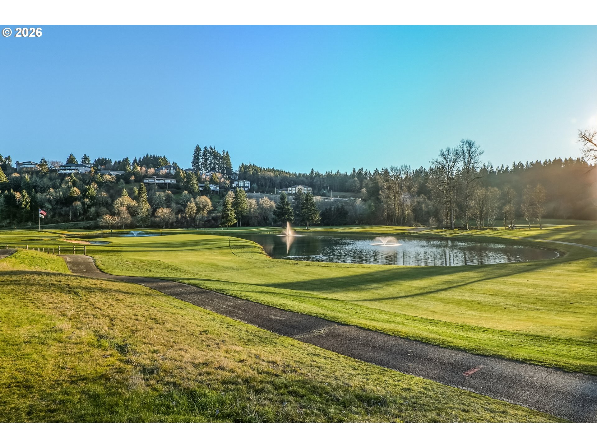 337 SE KURTH MEADOW AVE