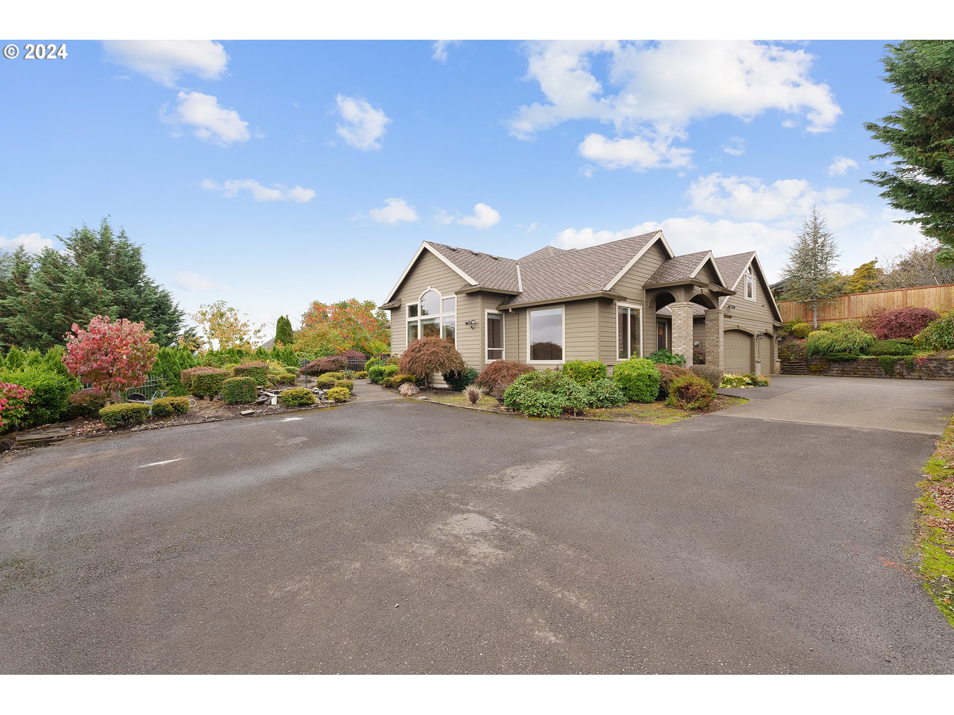 14446 SE DONATELLO LOOP