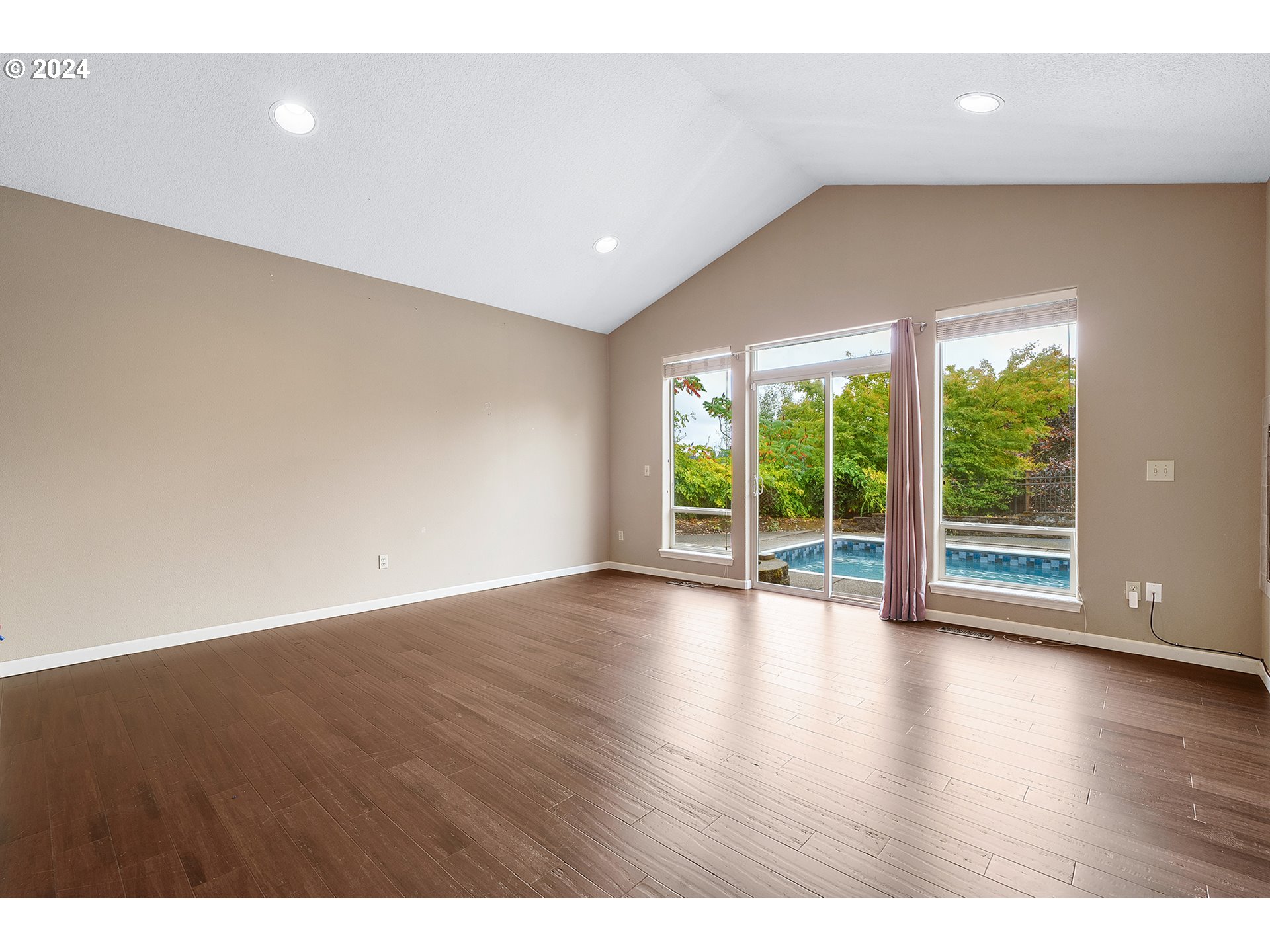 14446 SE DONATELLO LOOP