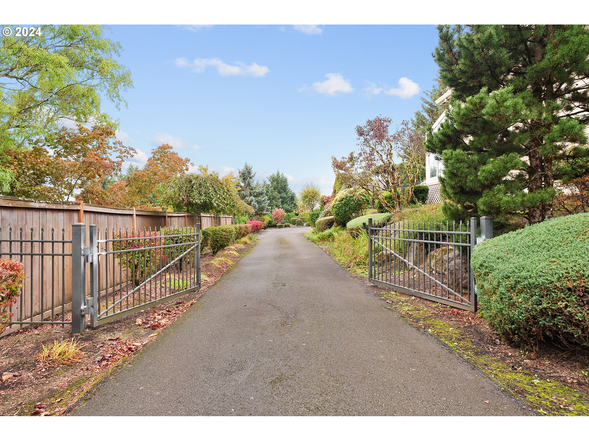 14446 SE DONATELLO LOOP