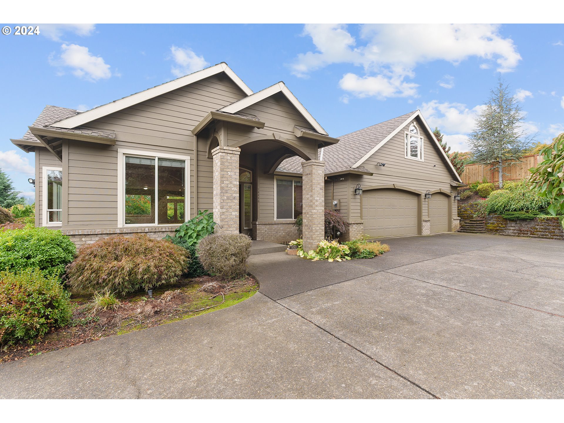 14446 SE DONATELLO LOOP