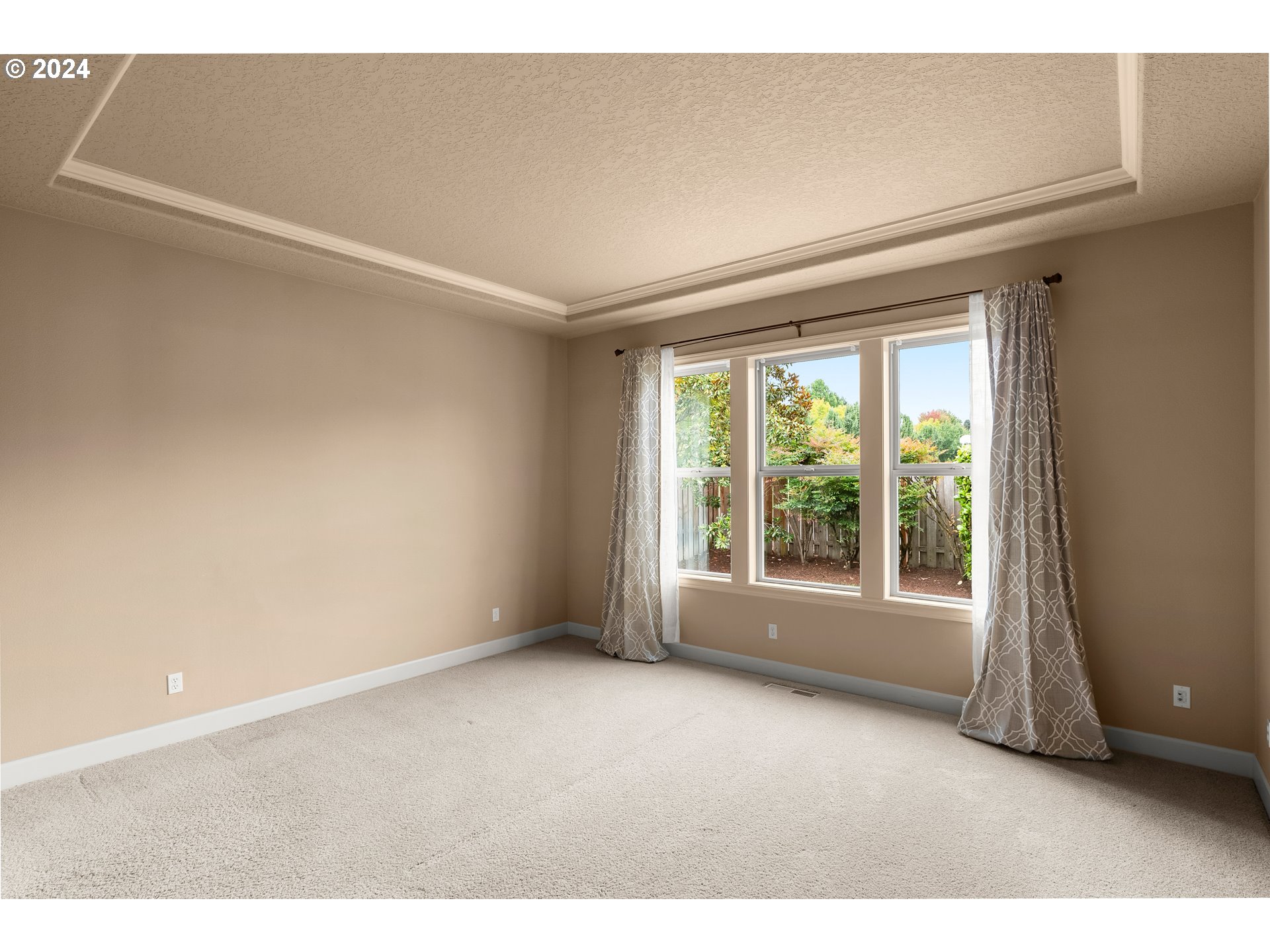 23485 SW RICHEN PARK TER