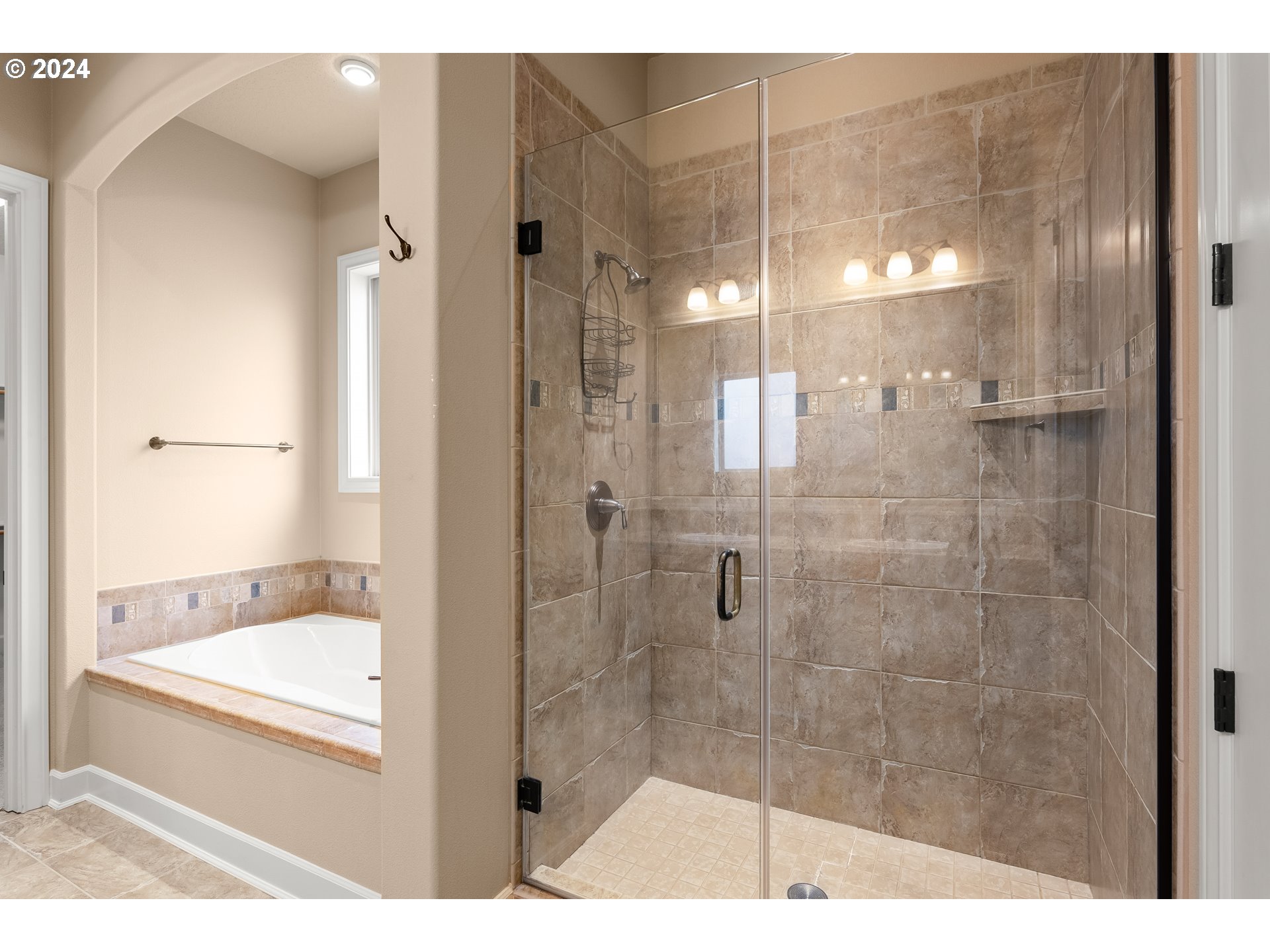 23485 SW RICHEN PARK TER