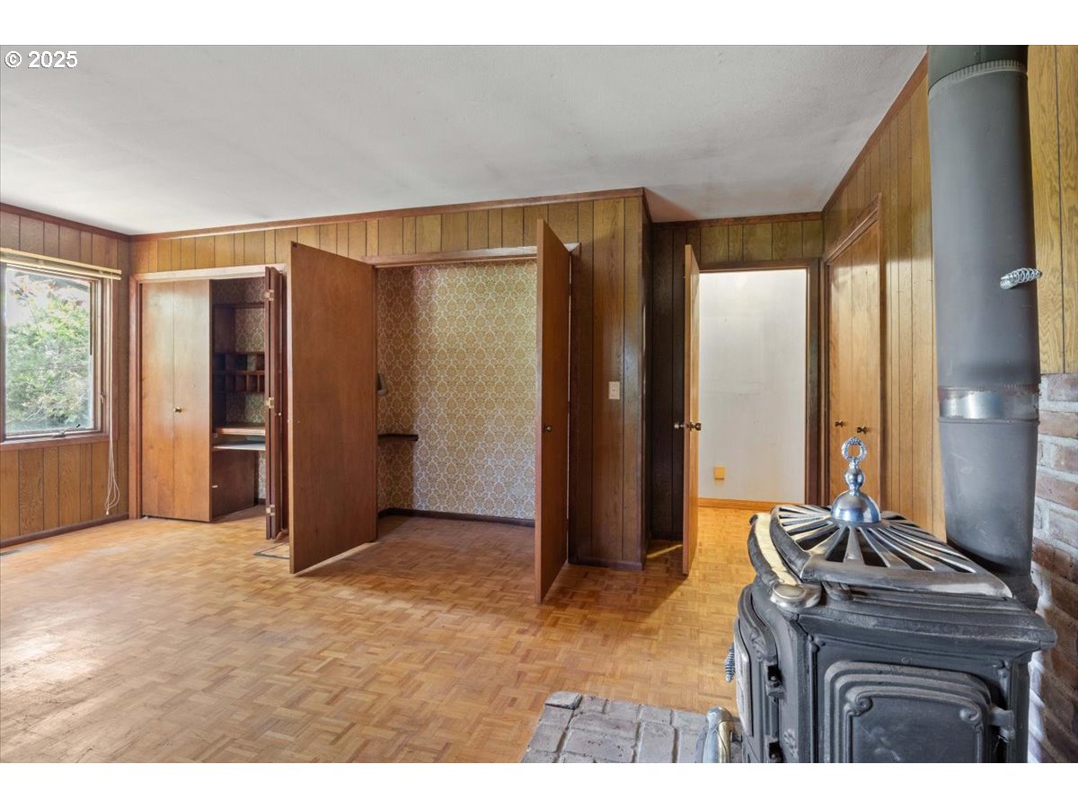 17815 NE Courtney RD