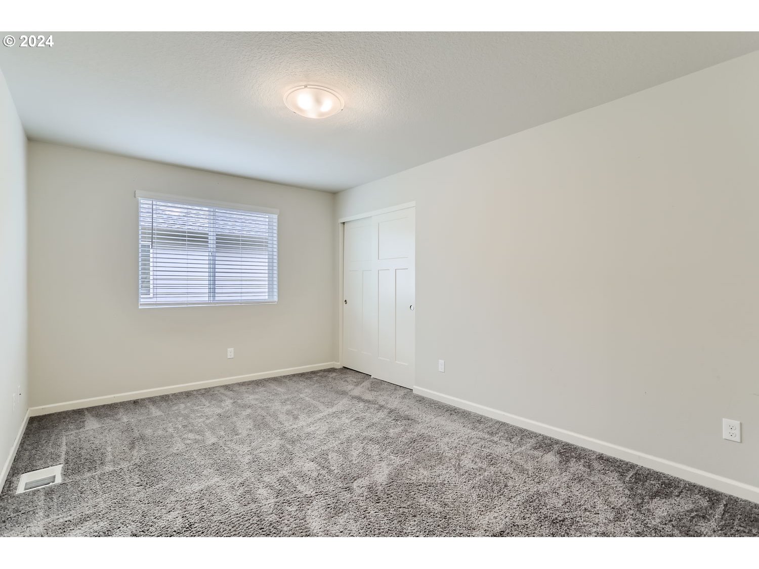 438 SW 16TH AVE
