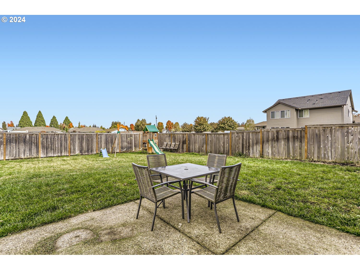 438 SW 16TH AVE