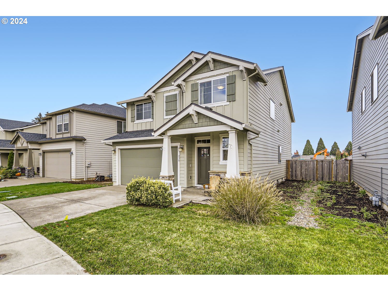 438 SW 16TH AVE