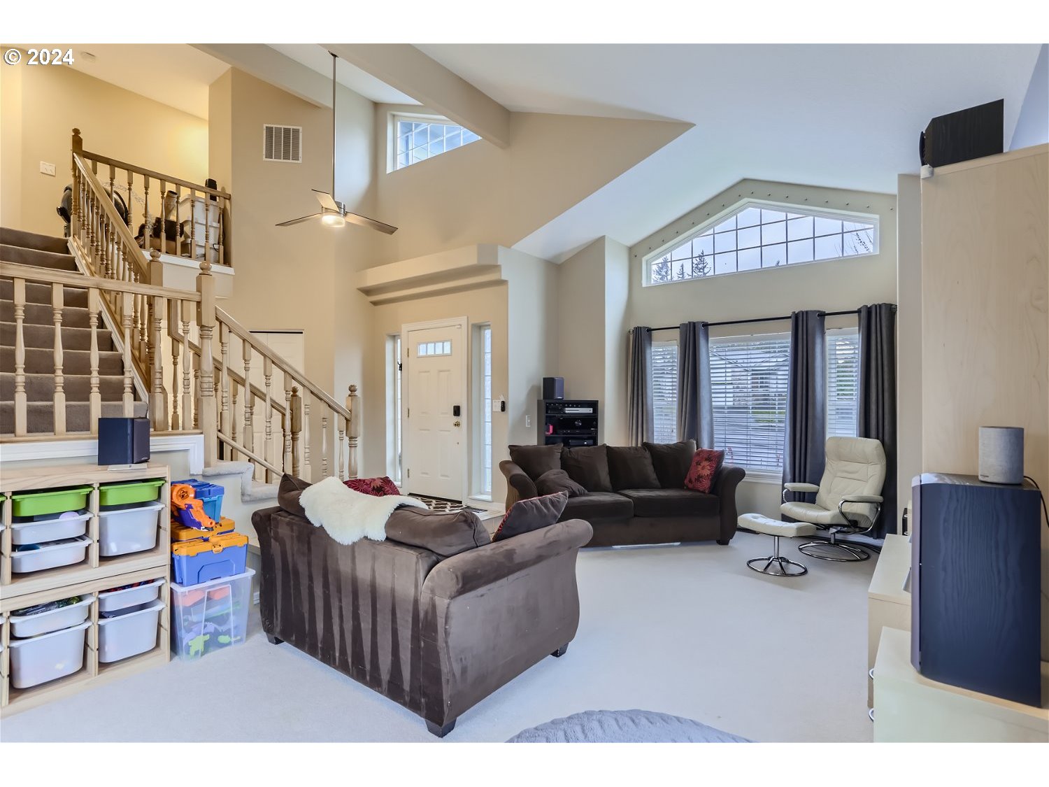 1872 SW HASKINS CT
