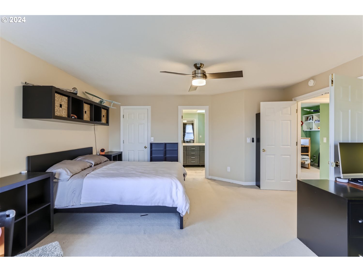 1872 SW HASKINS CT