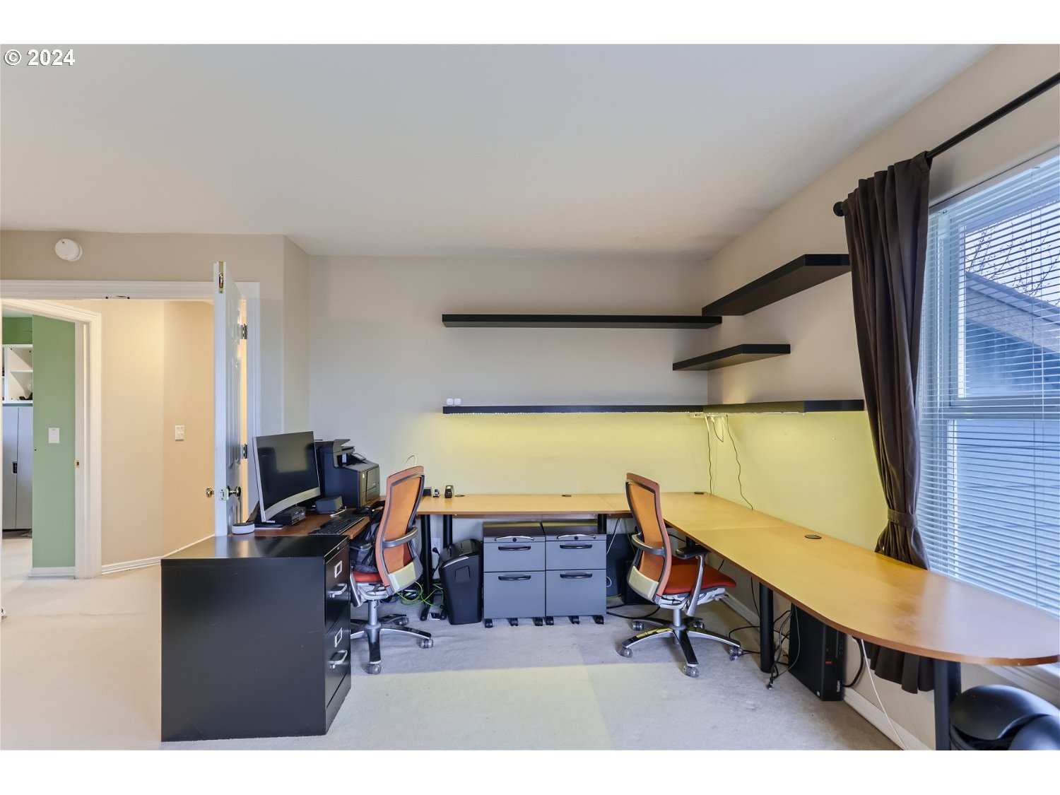 1872 SW HASKINS CT
