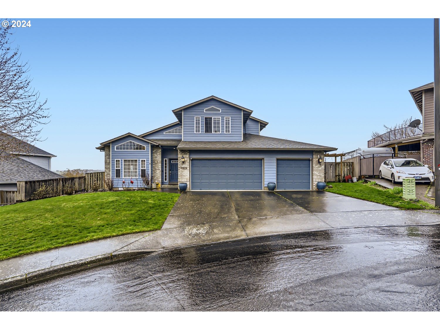 1872 SW HASKINS CT