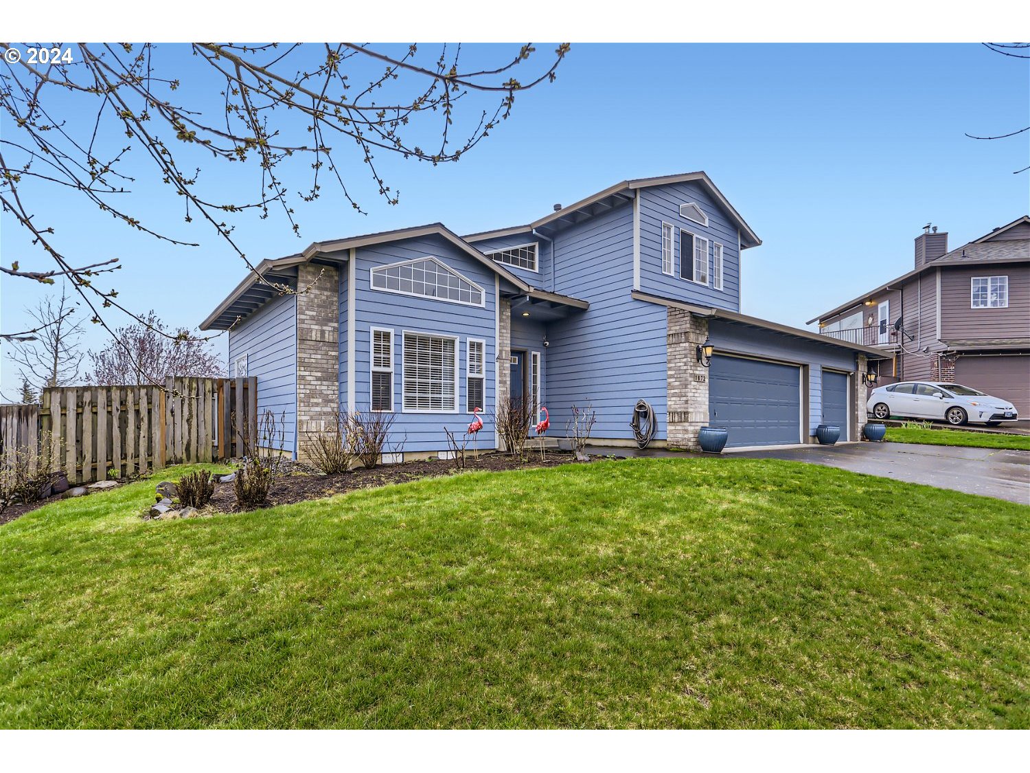 1872 SW HASKINS CT