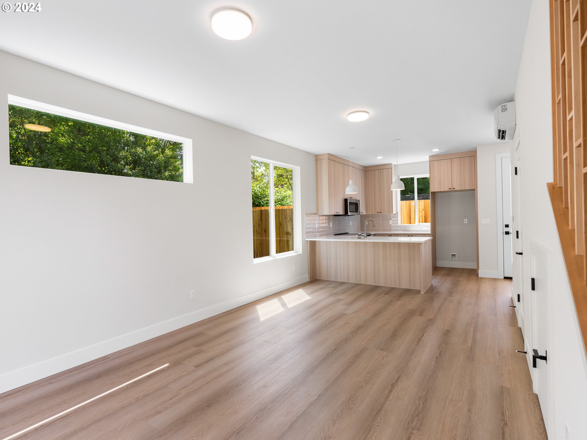 9060 N Buchanan AVE 1