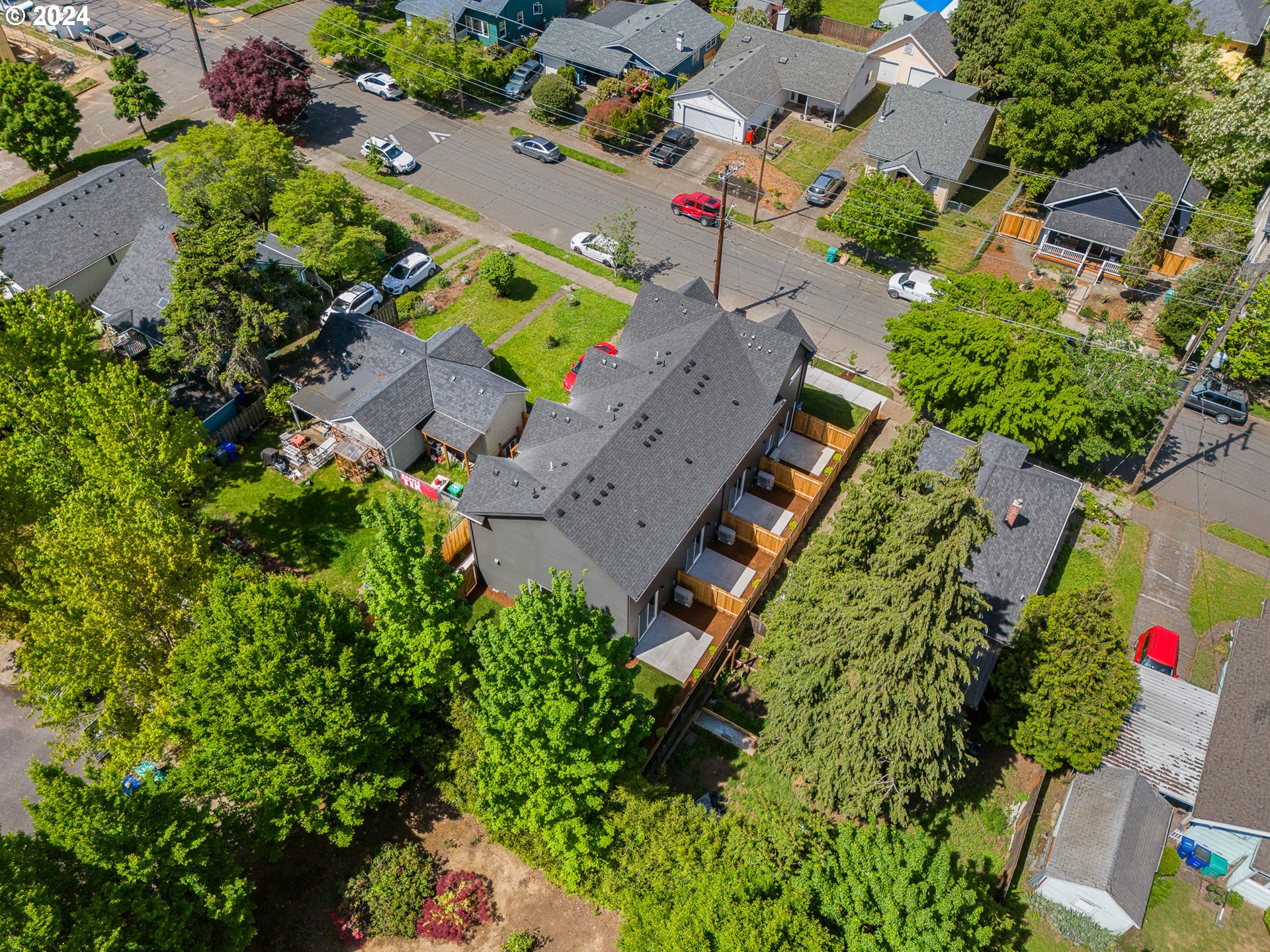 9060 N Buchanan AVE 1