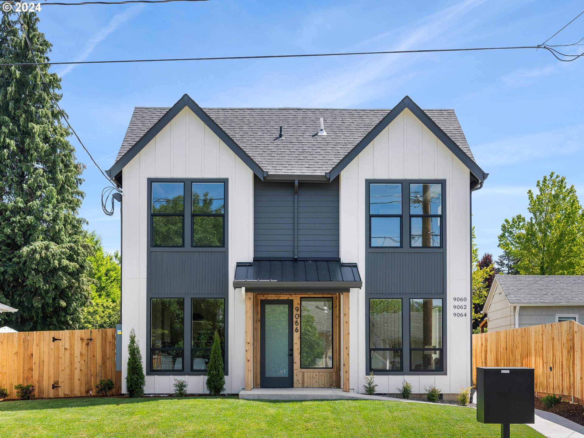 9060 N Buchanan AVE 1