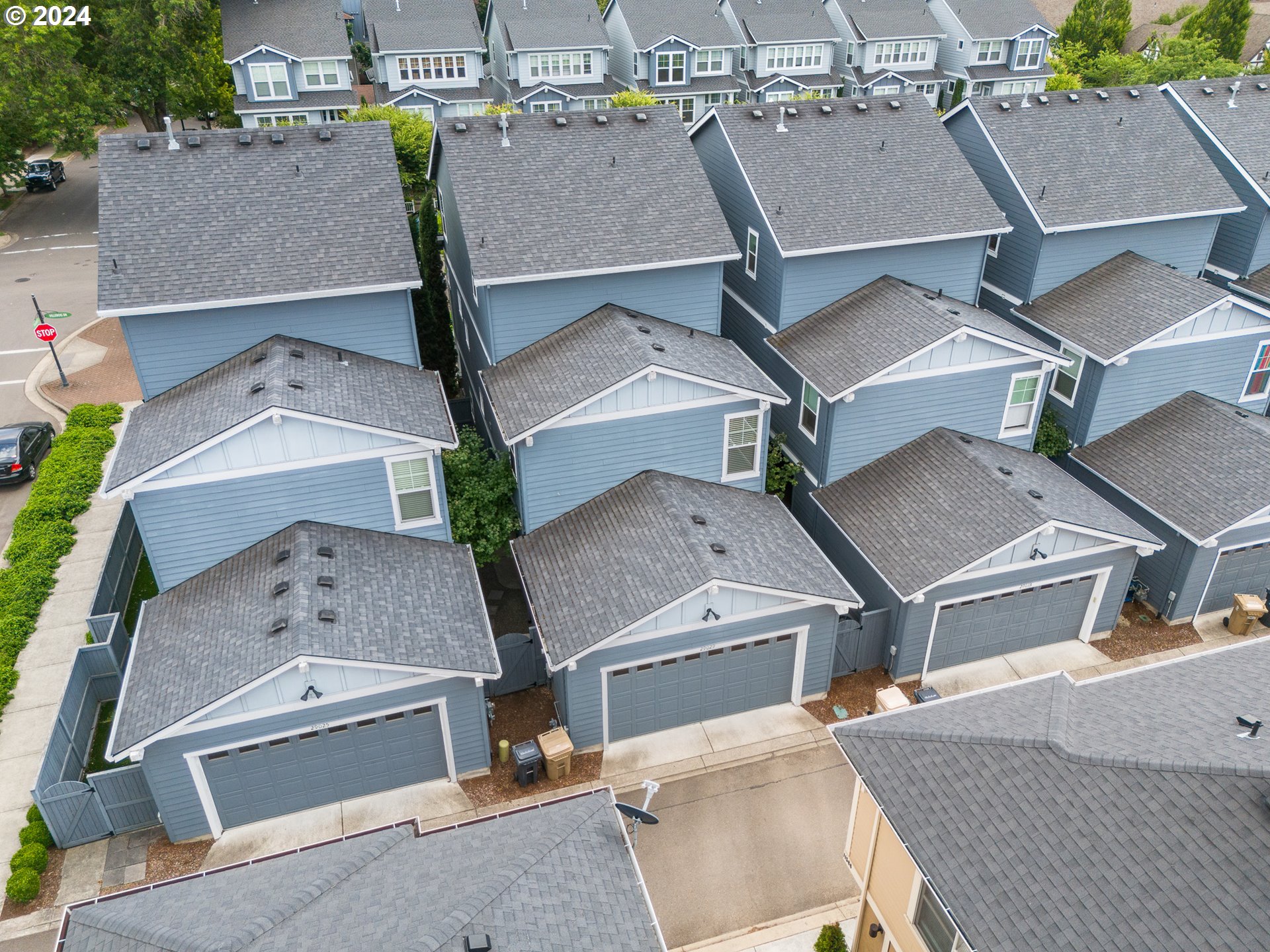 29029 SW VILLEBOIS DR