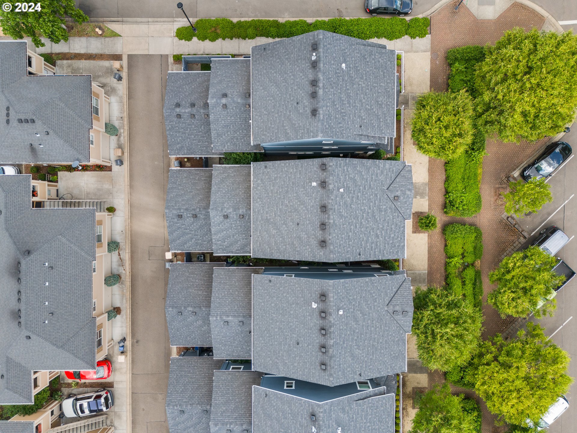 29029 SW VILLEBOIS DR