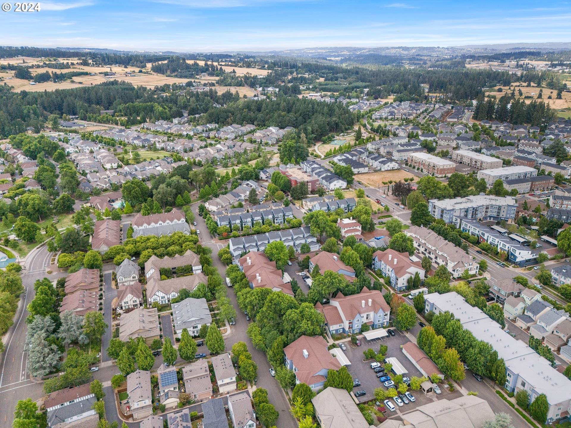 29029 SW VILLEBOIS DR