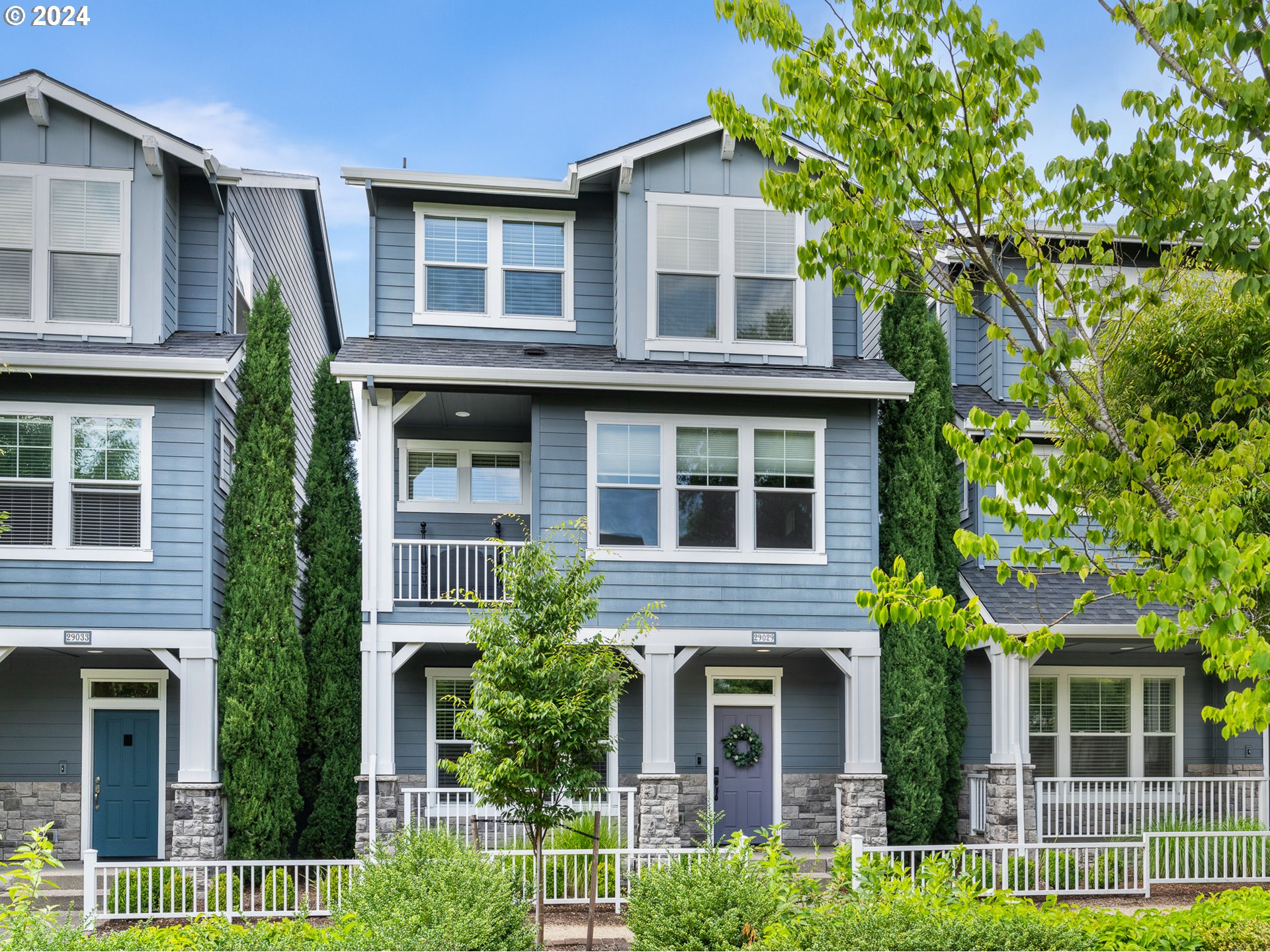 29029 SW VILLEBOIS DR