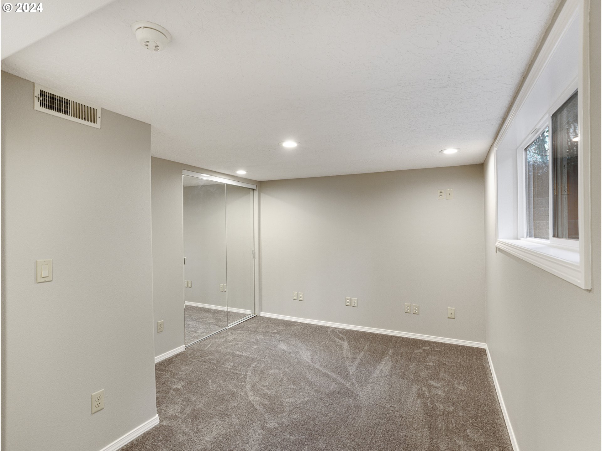 9990 SW KILLARNEY LN