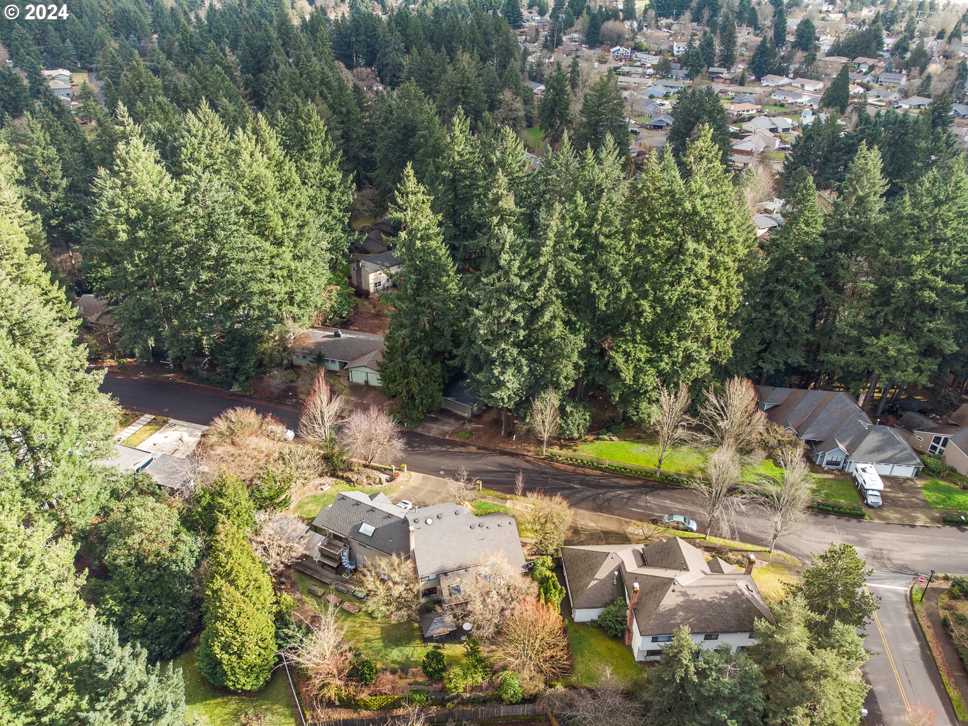 9990 SW KILLARNEY LN