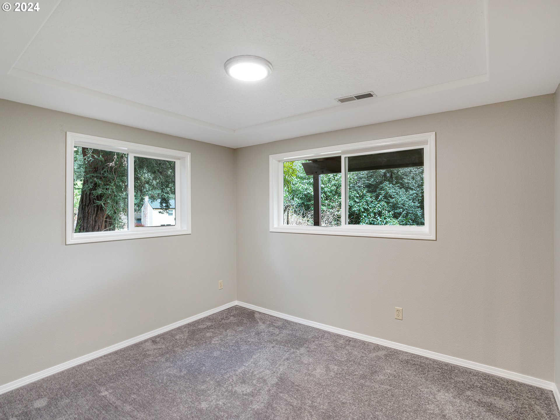 9990 SW KILLARNEY LN