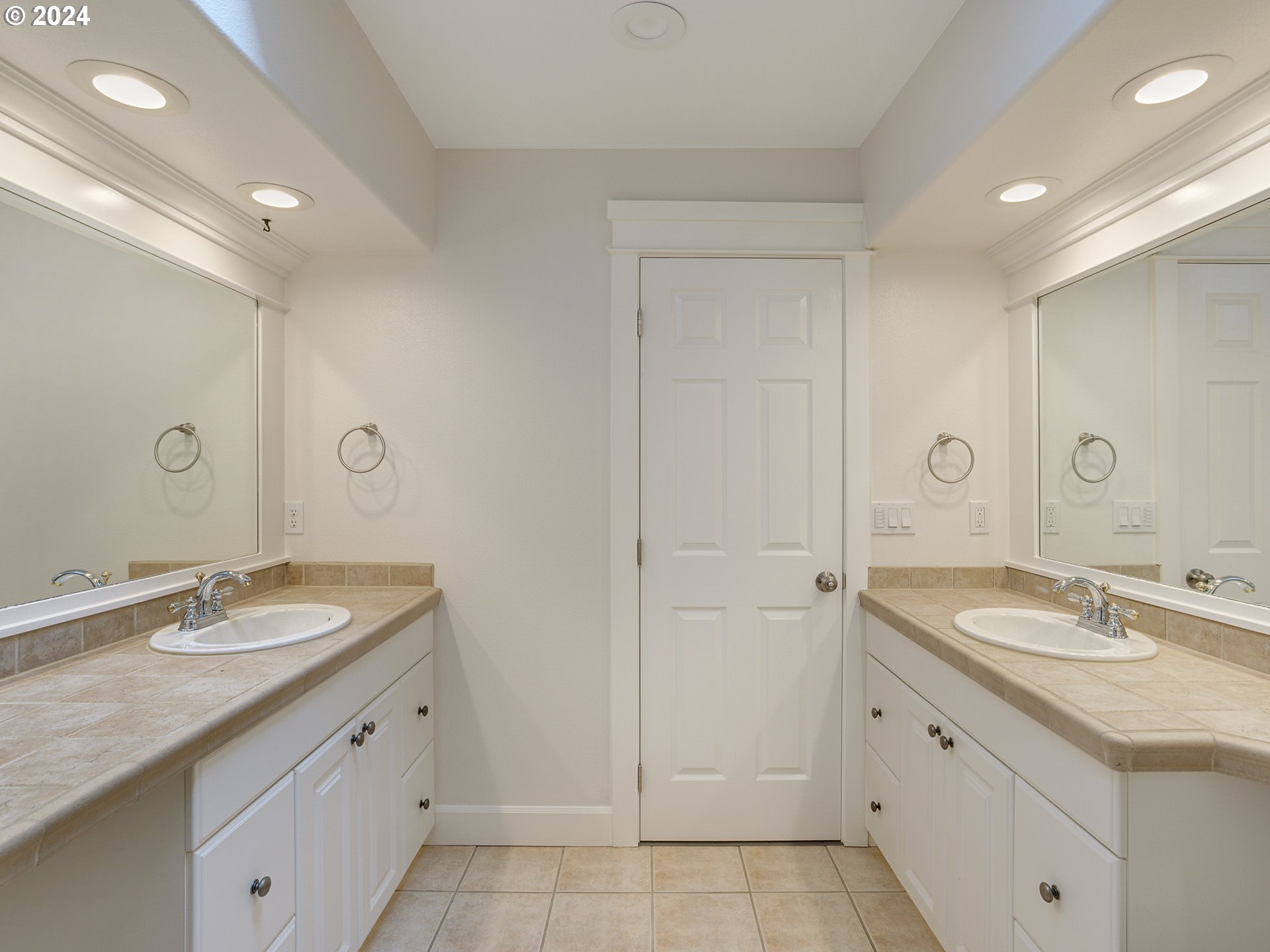 9990 SW KILLARNEY LN